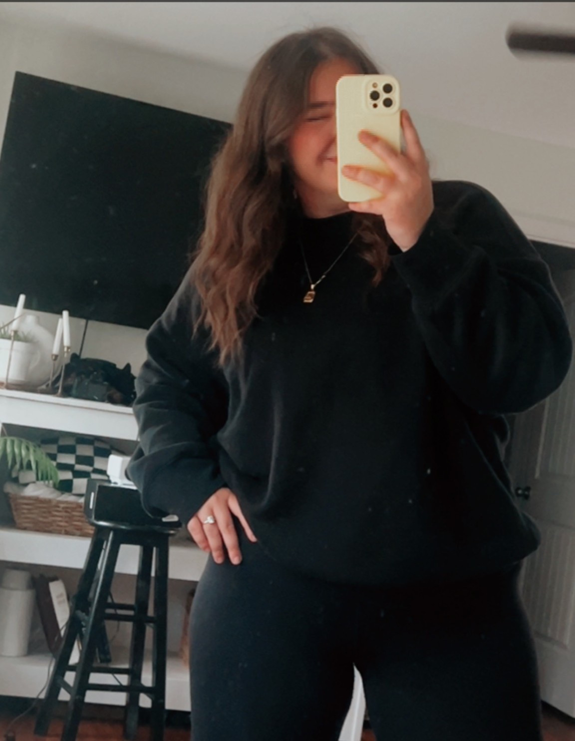 my fave sweatshirt and legging combo!!!

#LTKMidsize #LTKFindsUnder50 #LTKStyleTip
