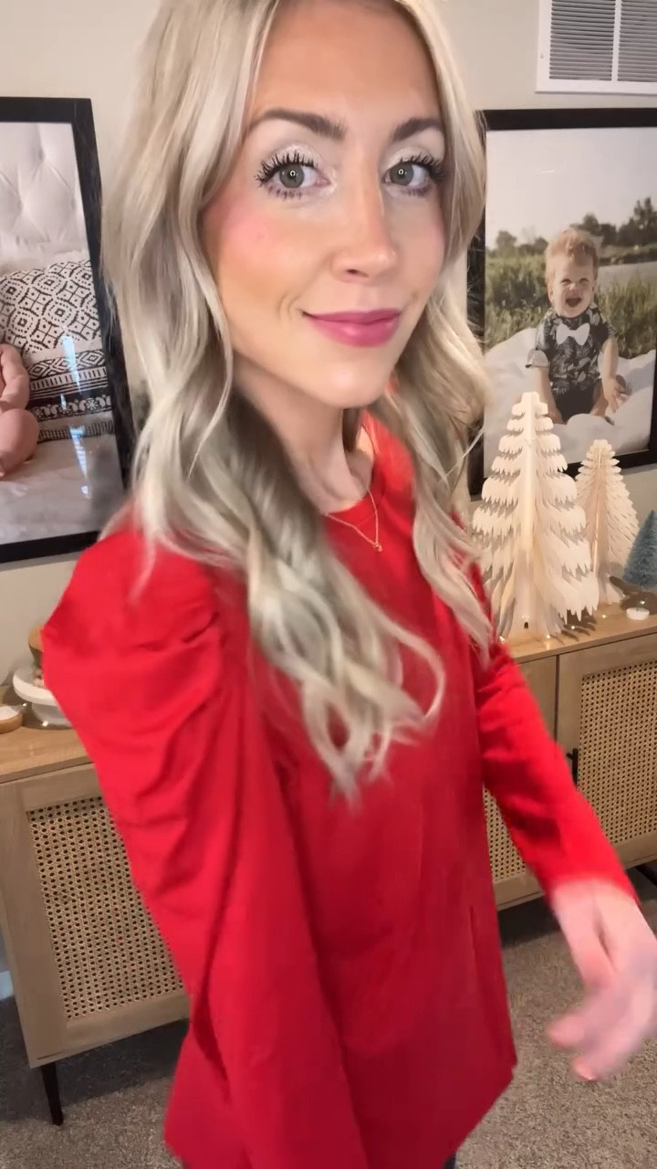 Comment “CHRISTMAS” for a 🔗 to these sent straight to your inbox! 🎁🎄🫶🏻 Also be sure to LIKE + SAVE for later + SHARE with anyone who might like these looks💁🏼‍♀️ FOLLOW for more easy & affordable mom looks!! 🛍️

boy mom , mom of boys , boy mom approved looks , boy mom approved outfits , amazon outfits for women , holiday fashion for women , amazon holiday fashion

#boymom #momofboys #boymomlifebelike #boymomapproved #boymomadventures