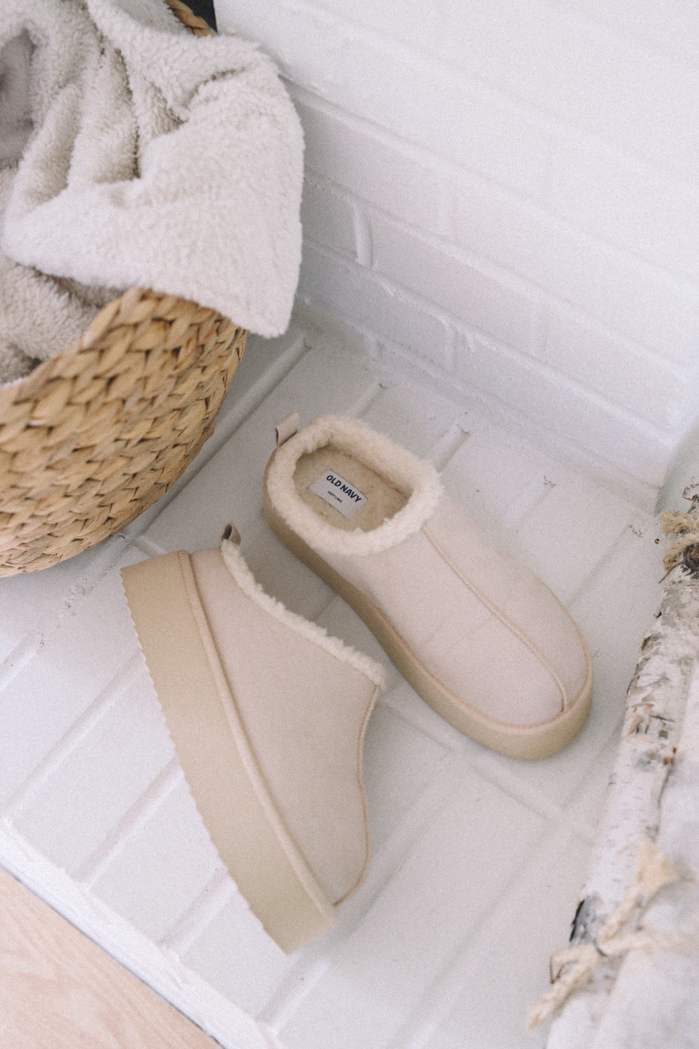 Comfy girl season is here ☁️ These Old Navy shearling-lined platforms are giving luxe for less. Obsessed with how they elevate even the simplest loungewear. #LTKcozy #OldNavyStyle #LTKfallfashion

#LTKGiftGuide #LTKHoliday #LTKFindsUnder50