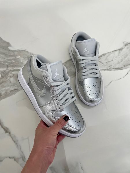 These Nike Air Jordan are so cool! Love the metallic silver. Grab these while you can! Runs TTS. 

Nike Air Jordan, Nike sneakers, silver sneakers, metallic sneakers, trendy sneakers, low top sneakers, high top sneakers, The Stylizt



#LTKFestival #LTKshoecrush #LTKstyletip