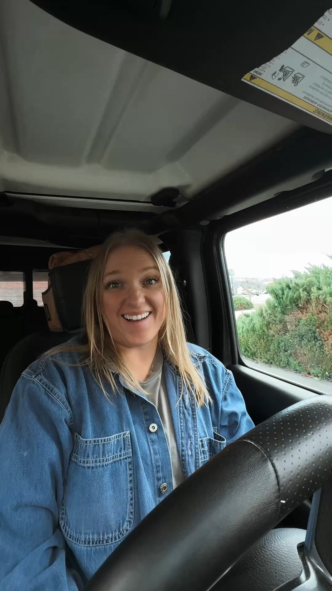 Come do a scalp facial with me ✨

Linking all the things here 


#LTKdayinmylife #LTKspring #LTKBeauty