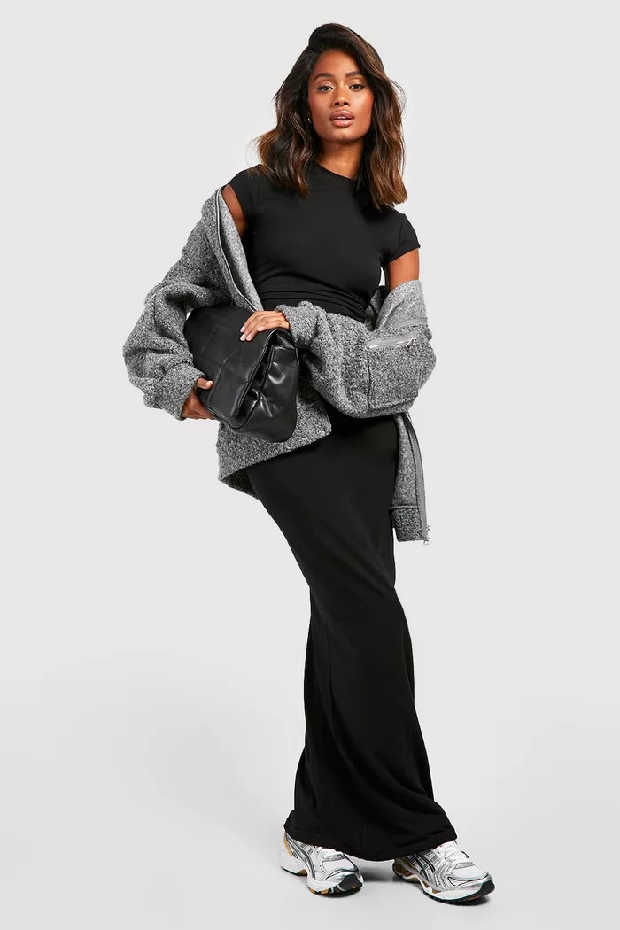 Black Premium Super Soft Cap Sleeve Fitted T-shirt | Boohoo.com (UK & IE)