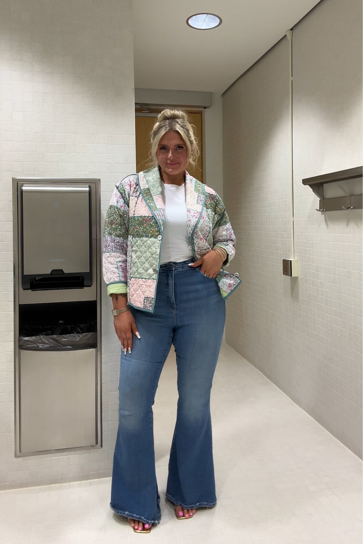 plus size floral jacket and jeans

#LTKstyletip #LTKworkwear #LTKplussize