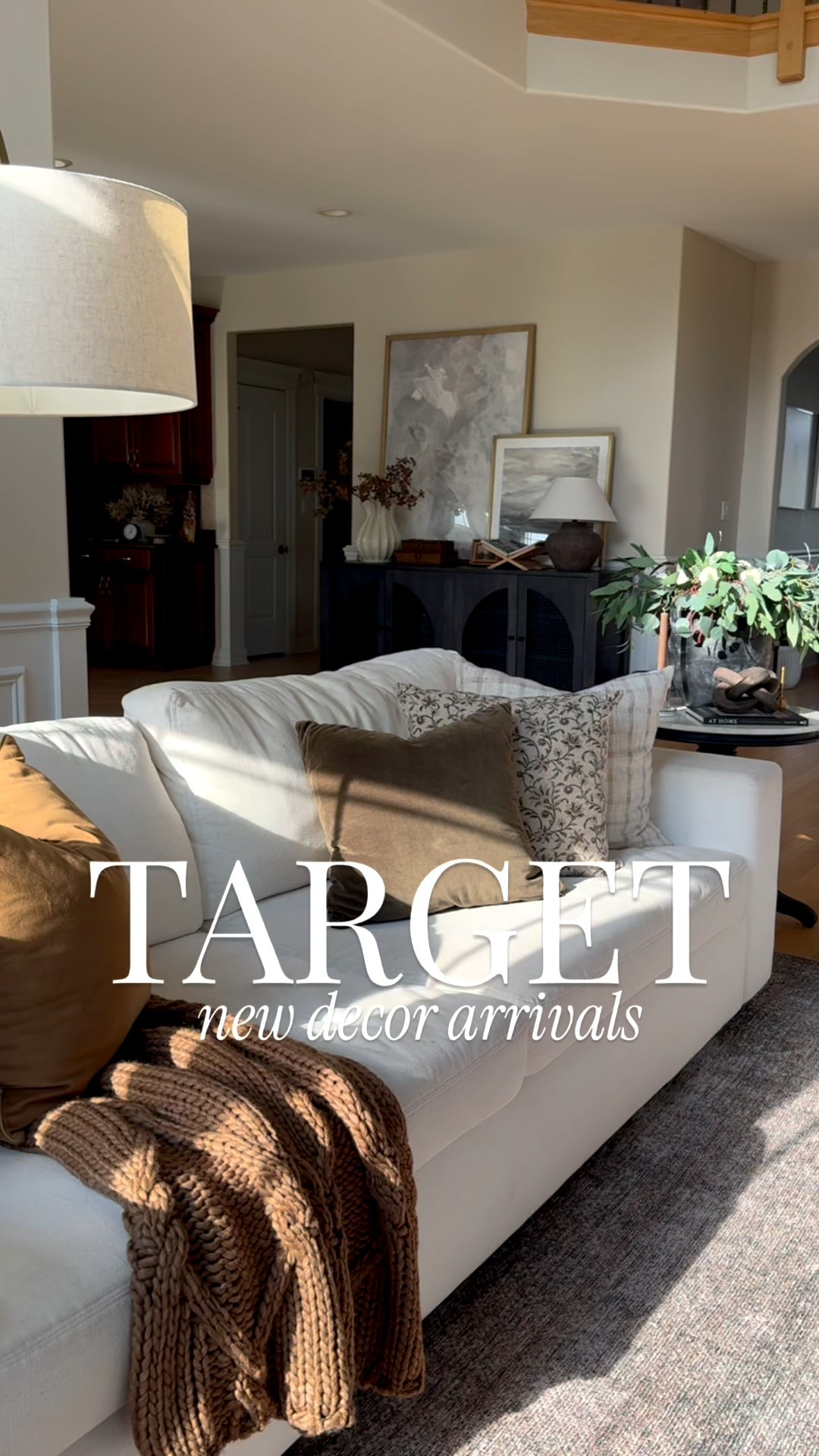 Here is how I styled a few pieces from the new Hearth and Hand fall collection!! 

@target @targetstyle #targethome #targetstyle #targetfall #targetfinds #fallhome #greatroom #sittingroom #livingroom #falldecor #homedecor #hearthandhand #hearthandhandwithmagnolia 

#LTKSeasonal #LTKHome #LTKFindsUnder100