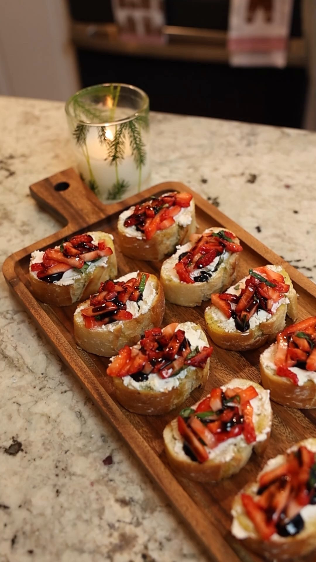This is one of the best and easiest appetizers 😋

#easyrecipes 

#LTKfoodie #LTKFindsUnder50 #LTKHoliday