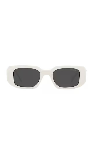 Scultoreo Narrow Sunglasses in White & Dark Grey | Revolve Clothing (Global)