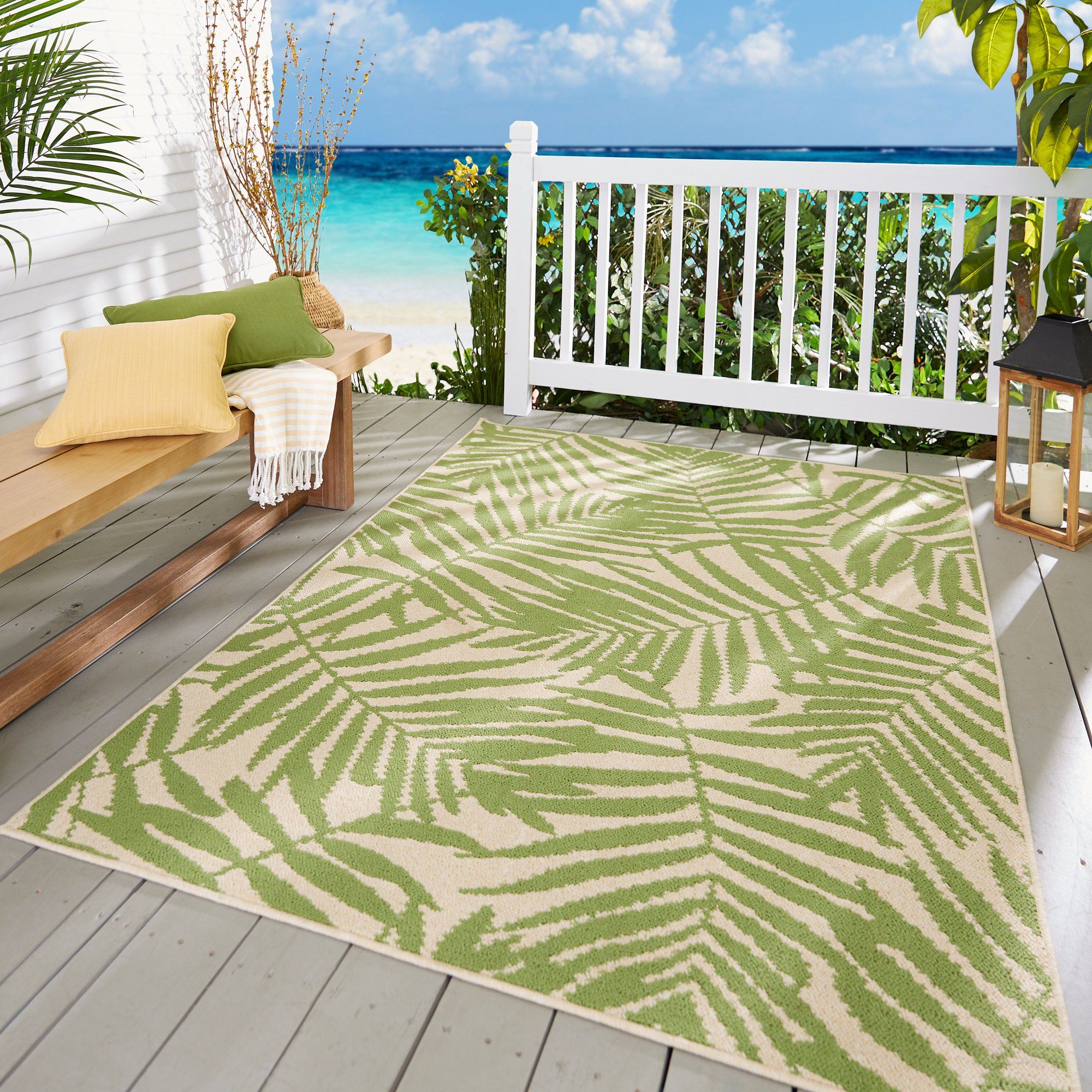 Mainstays Palm Indoor/Outdoor Area Rug, Green and Biscuit, 8' x 10' | Walmart (US)