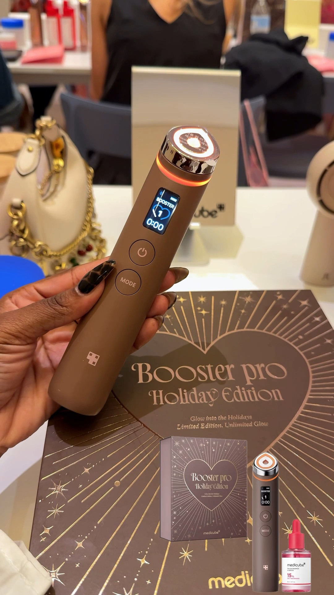 This viral Medicube Booster Pro Holiday Gift Set is currently on deal 😍🔥✨
This Amazon-exclusive Holiday Edition comes with the Mocha Booster Pro + TXA Niacinamide Serum — perfect for gifting, self-care nights, or treating yourself before the holiday chaos hits.

So if you’ve been eyeing it, now is definitely the time to snag it 🔥🎁

#LTKCyberWeek #LTKBeauty #LTKGiftGuide