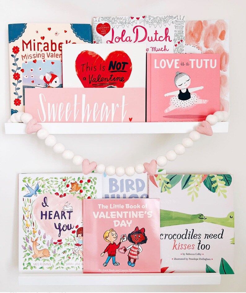 Valentine's Day Felt Ball Garland | Pink Heart Garland | Valentine's Day Decorations | Galentine'... | Etsy (US)