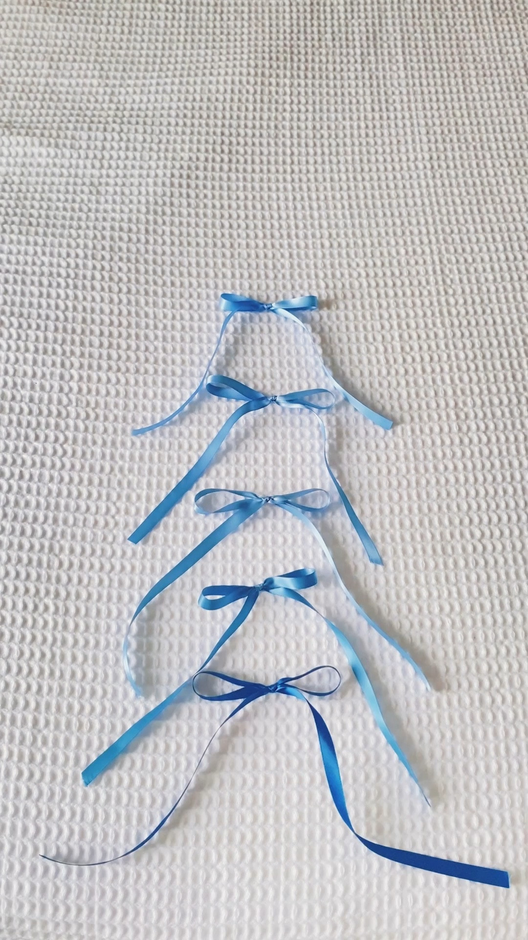 Dreamy Blue Christmas Tree 🩵✨

🎀Blue satin bow, velvet bow



#LTKSeasonal #LTKFindsUnder50 #LTKHoliday