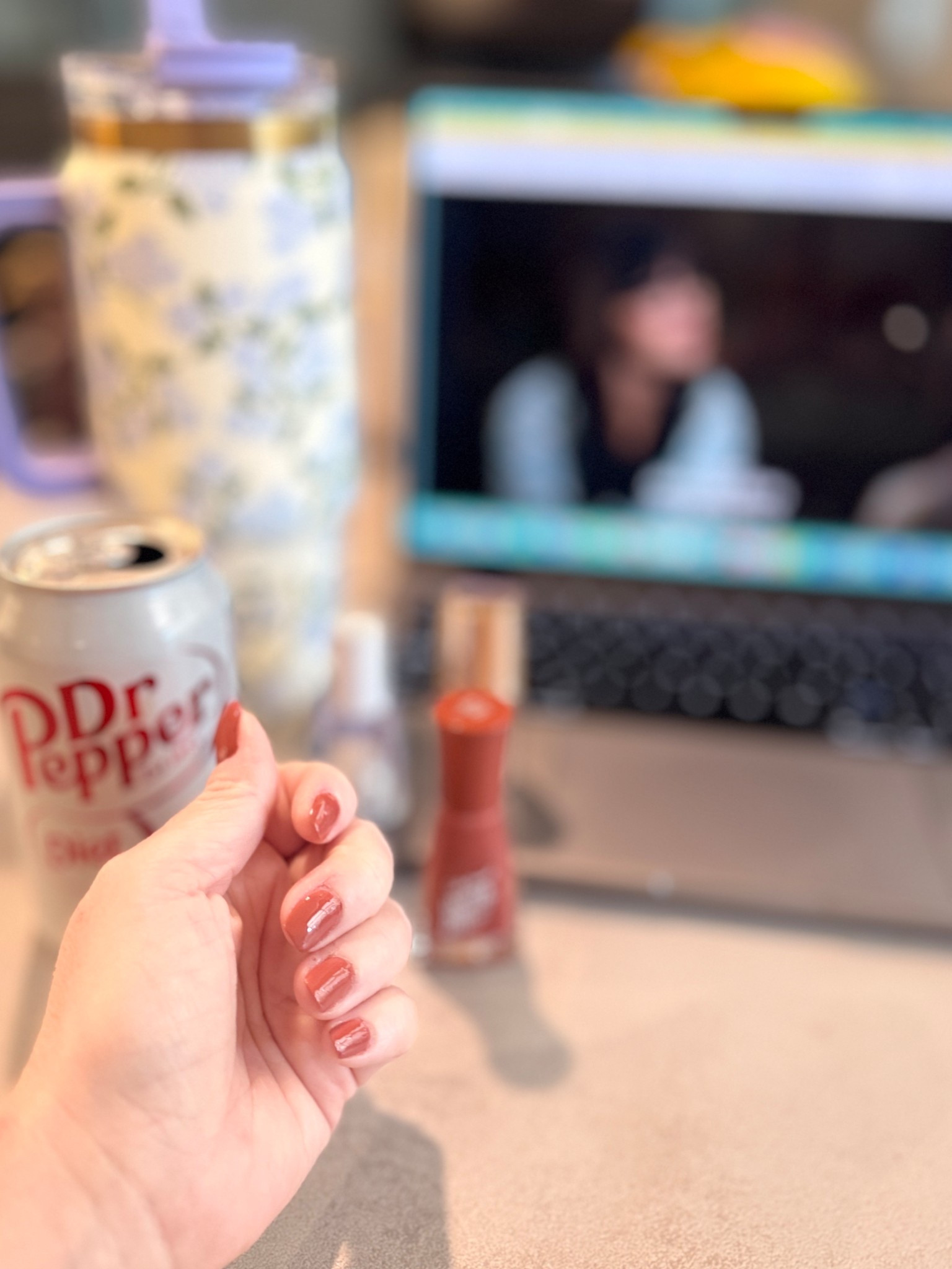 Color Alternate Reali-tea 

#LTKOver40 #LTKBeauty #LTKSeasonal