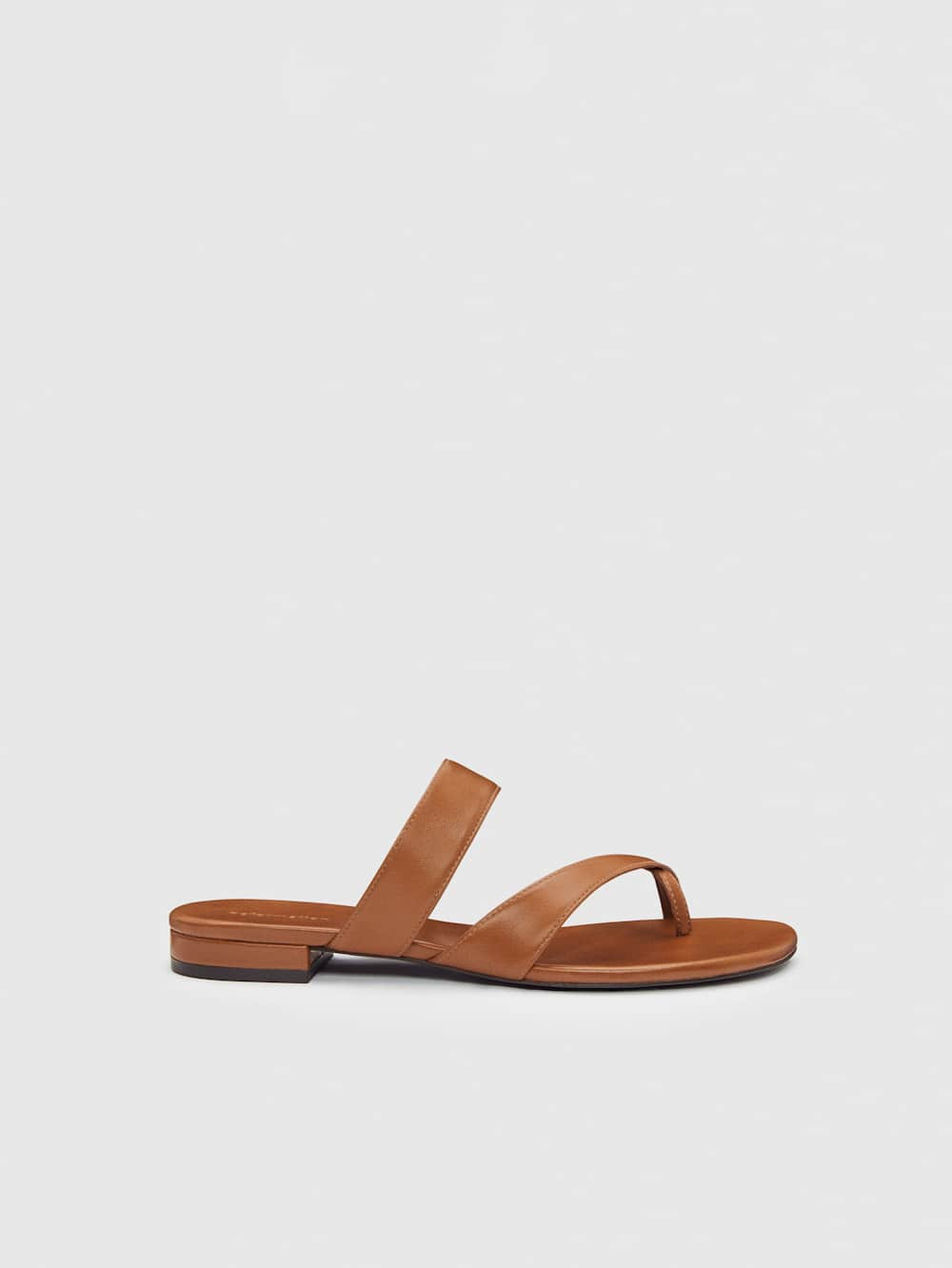 Genine Flat Sandal | Reformation (Global)
