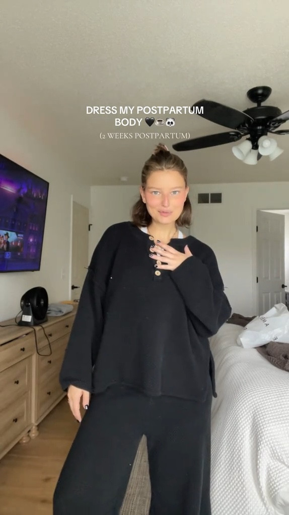 Free People Hailee Set | size medium 🖤🐼🕊️

#LTKU #LTKGiftGuide #LTKSeasonal