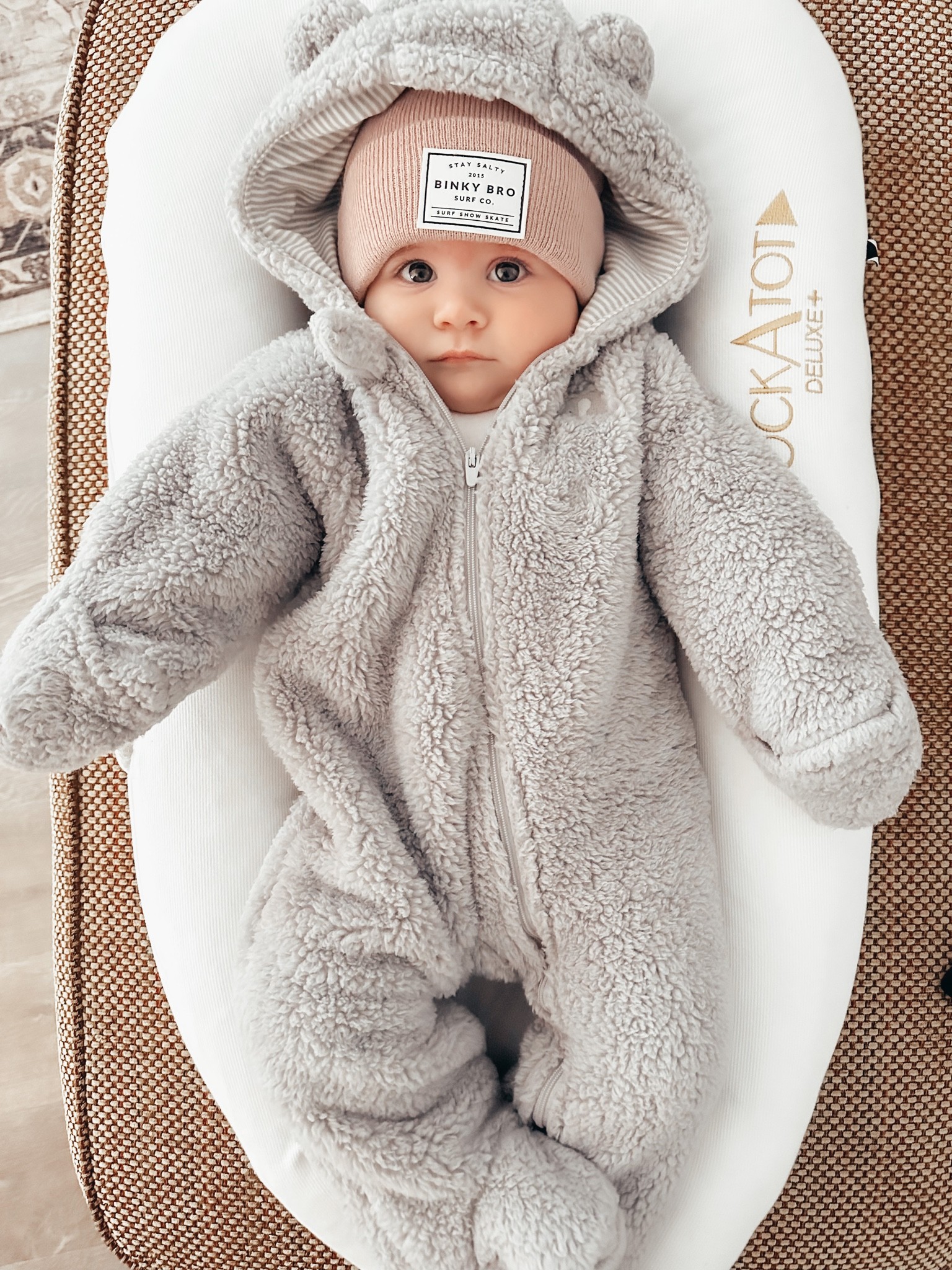 When the temperature drops real quick #winter #cold #baby #girl 💕

#LTKHoliday #LTKbaby #LTKSeasonal