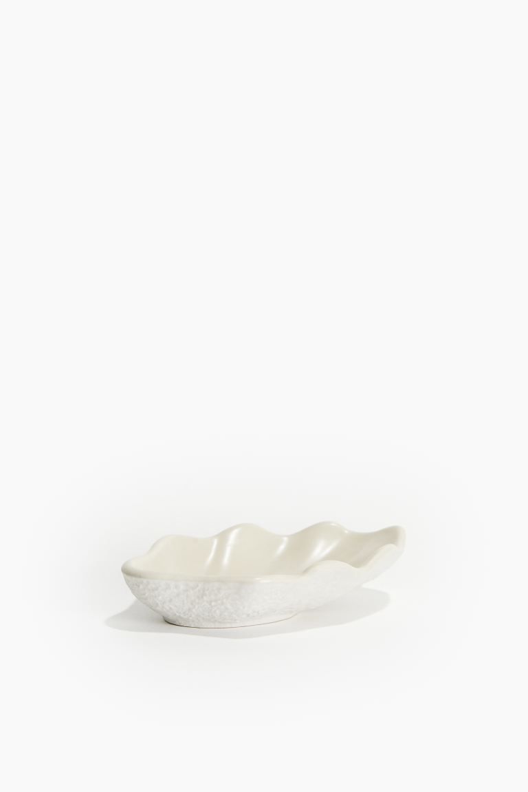 Small Shell-shaped Stoneware Bowl - White - Home All | H&M US | H&M (US + CA)