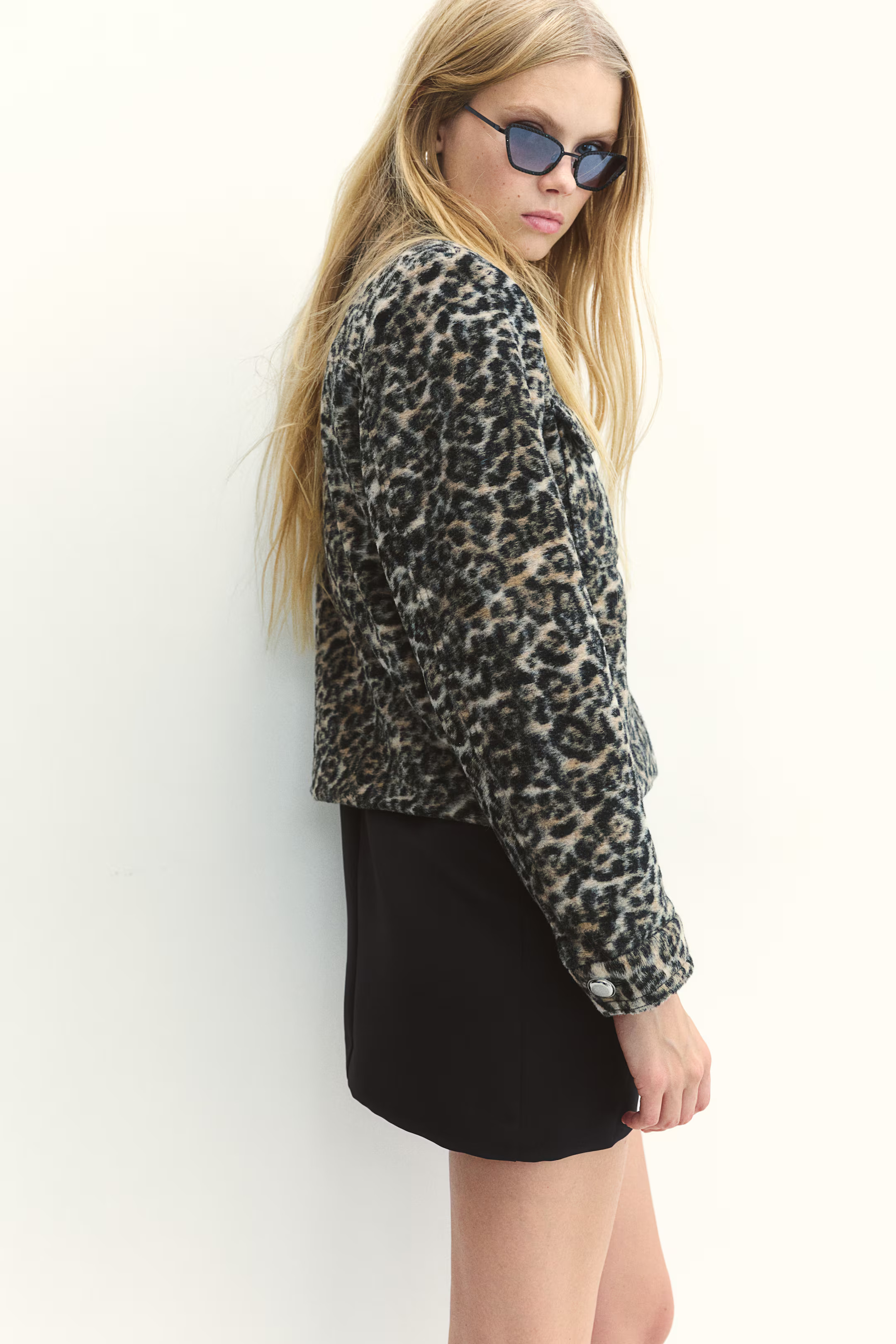 Chaqueta con acabado cepillado - Beige/Estampado de leopardo - MUJER | H&M ES | H&M (FR, IT, ES, PT, BE)