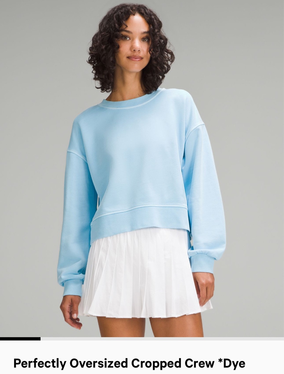 Perfectly Oversized Cropped Crew
Dye 🦋 

#LTKActive #LTKFitness #LTKTravel