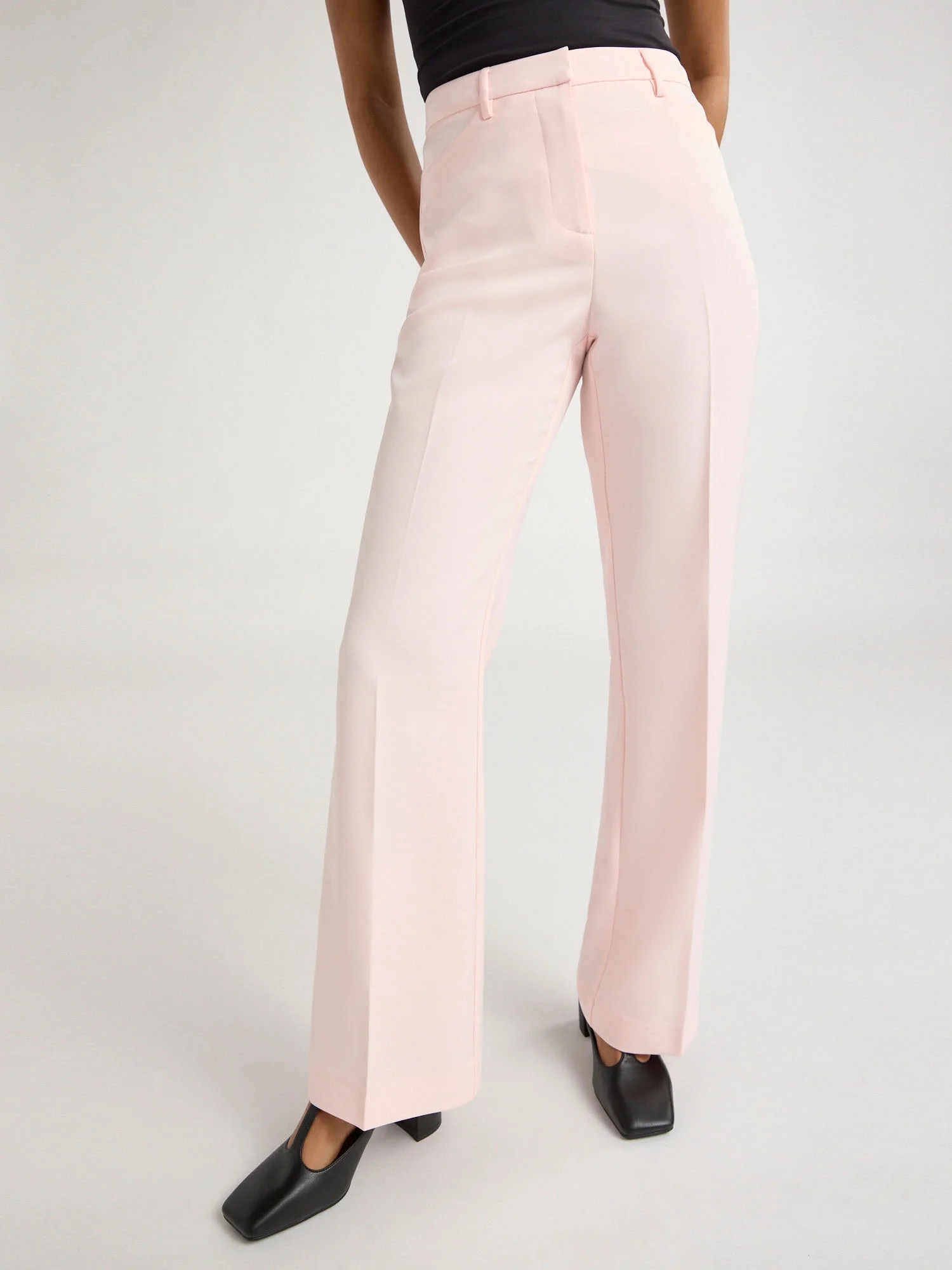 Scoop Women's and Women’s Plus Ultimate Crepe High Rise Bootcut Suit Pants, 32” Inseam, Sizes... | Walmart (US)