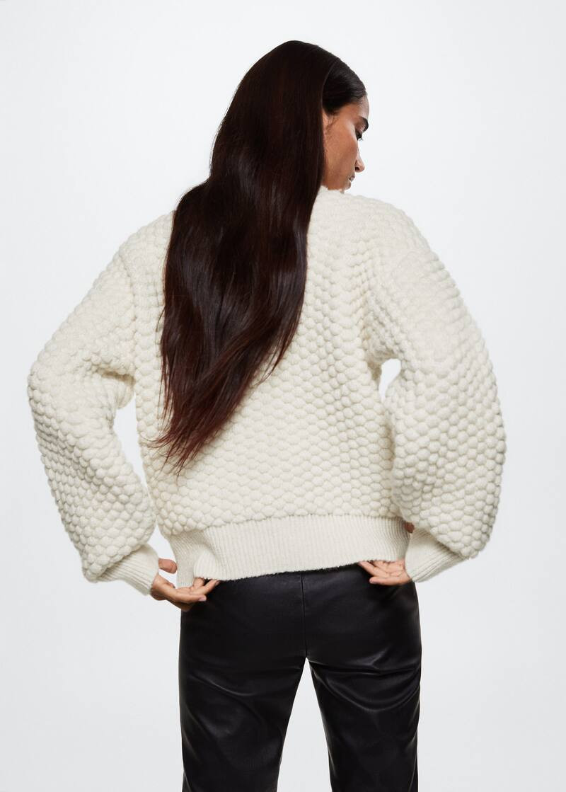 Search: Black and white sweater (139) | Mango USA | MANGO (US)