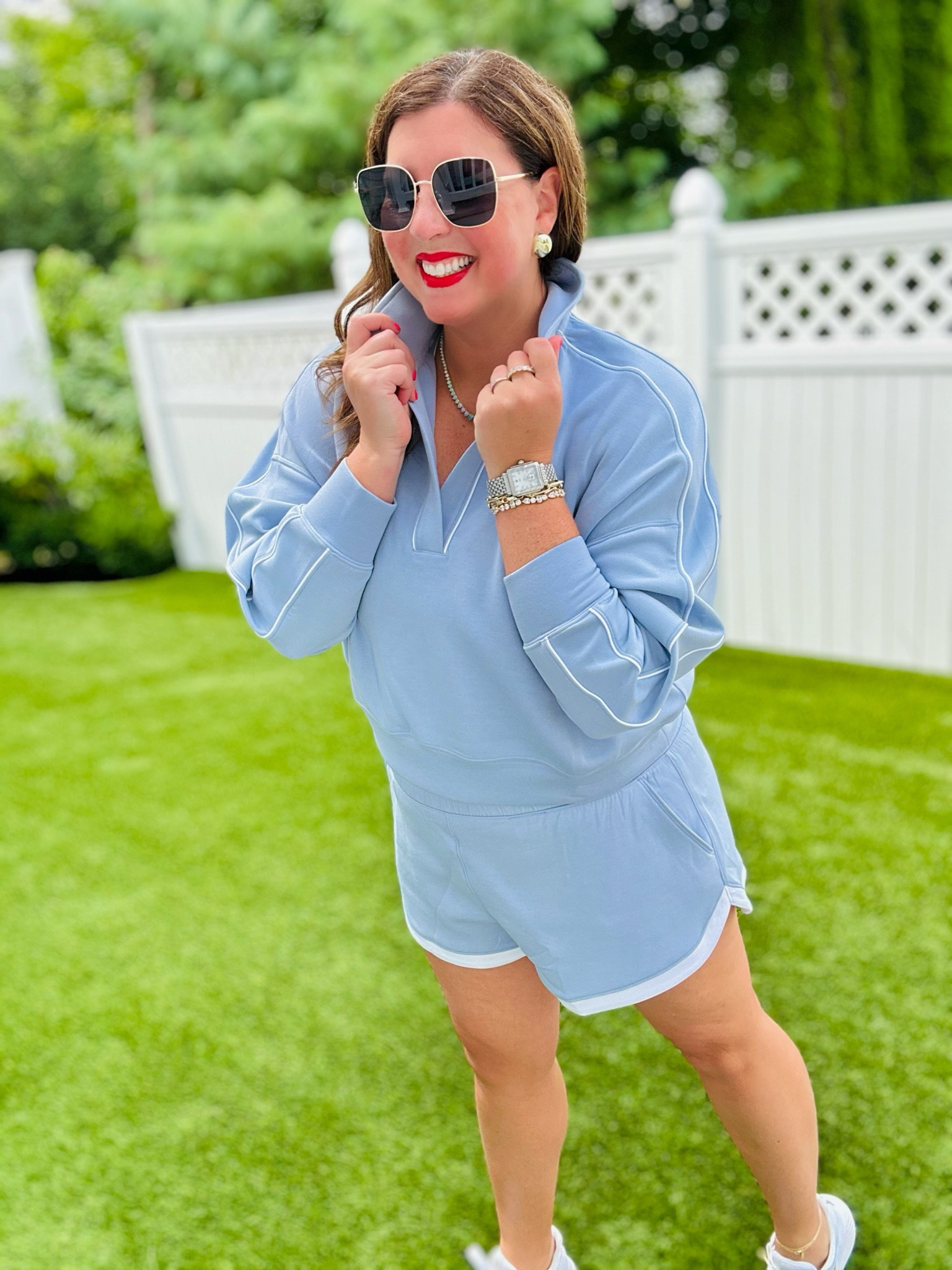 Set on Sale 20%!! This new color is so good!!

#LTKSaleAlert #LTKxAF #LTKActive