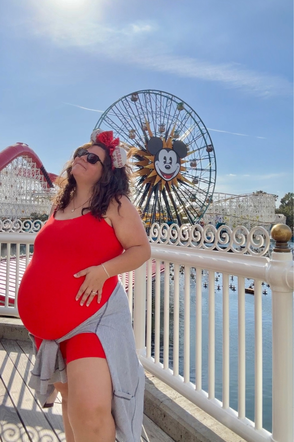Disneyland Outfit at 35 weeks Pregnant!