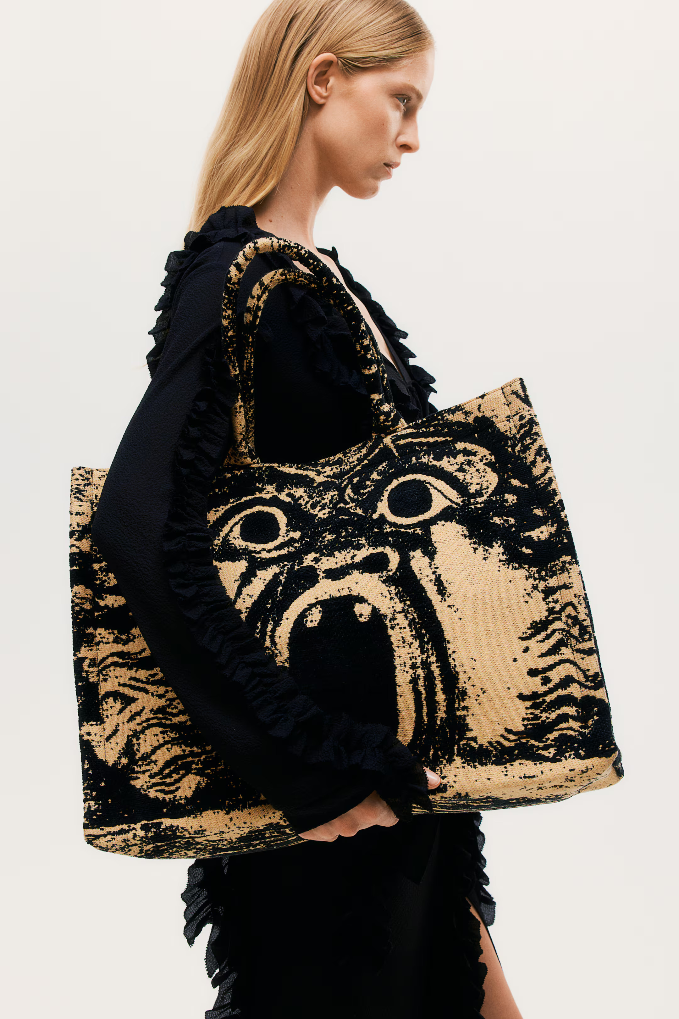 Shopper with Motif | H&M (US + CA)