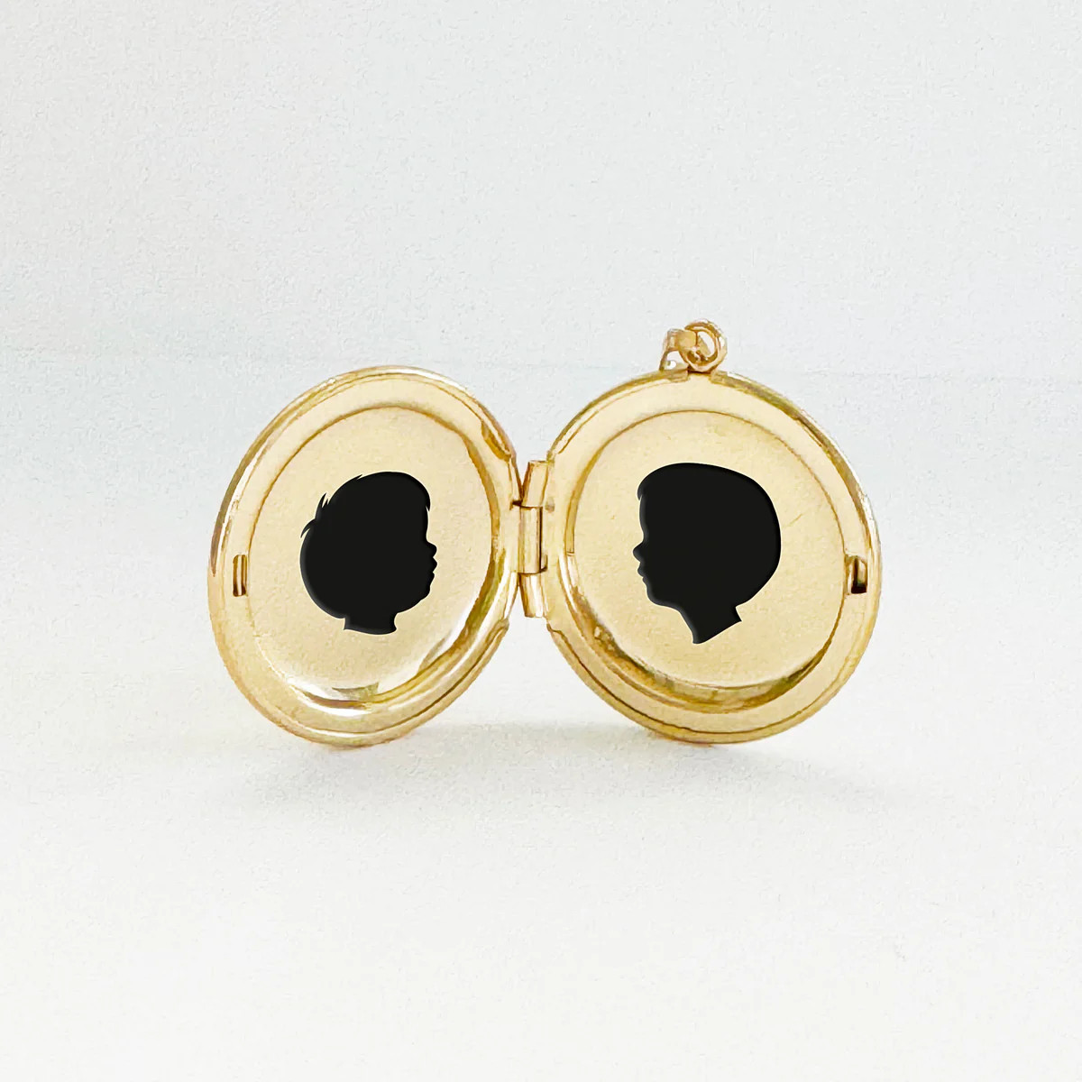 14k Yellow Gold Medium Silhouette Locket Necklace | Vana Chupp Studio