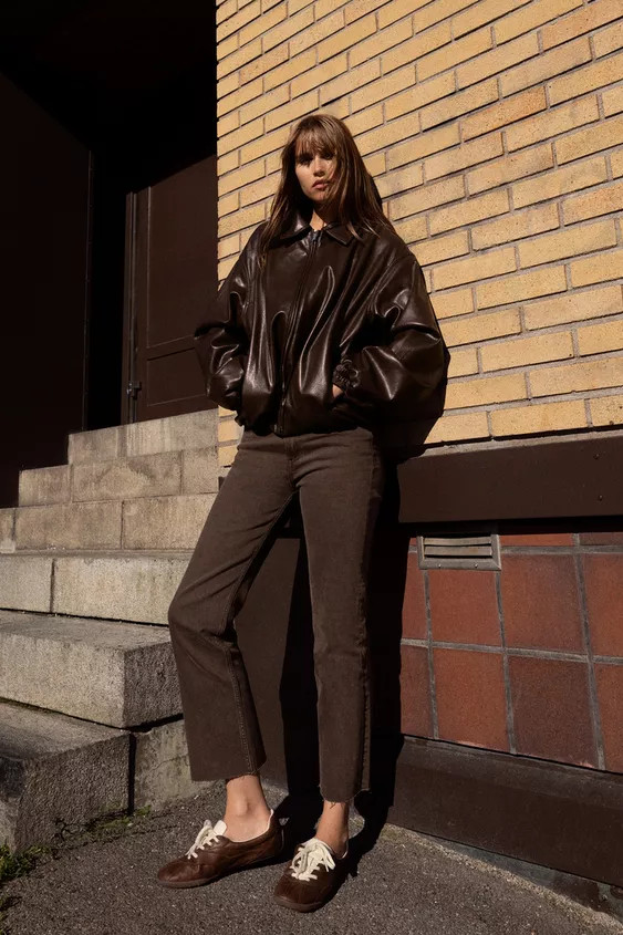 TRF HIGH-WAISTED CROPPED FLARE JEANS | Zara US