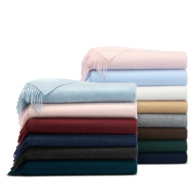 Amicale100% Cashmere Throw4.7 (26) | Bloomingdale's (US)