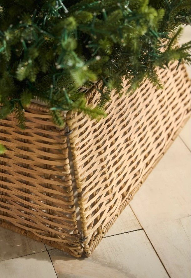 Square Rattan Tree Collar

#LTKStyleTip #LTKHome #LTKHoliday