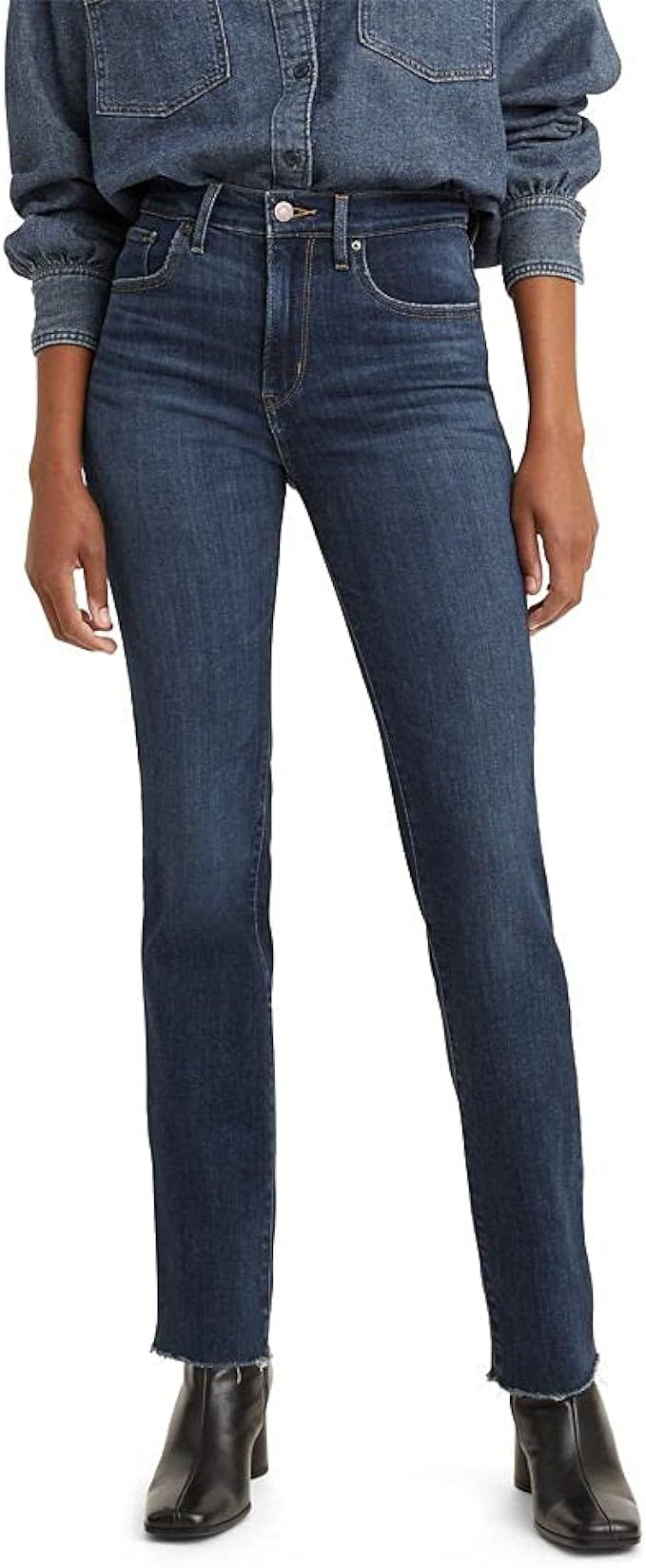 Levi's Women's 724 High Rise Straight Jeans | Amazon (US)