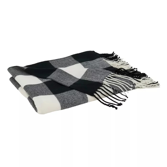 Buffalo Plaid Check Pattern with Tassel Trim Throw Blanket - Saro Lifestyle | Target