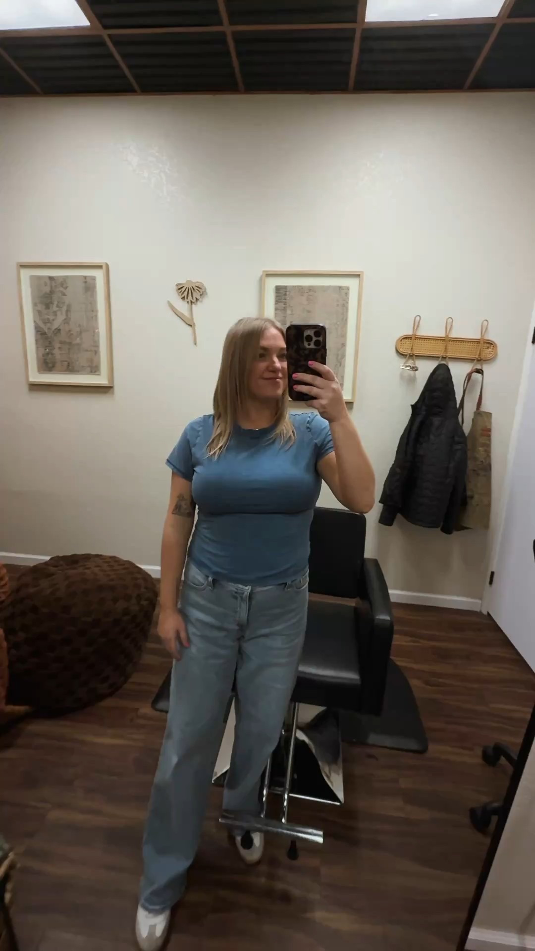 Friday fit behind the chair 



#LTKdayinmylife #LTKgrwm #LTKMidsize