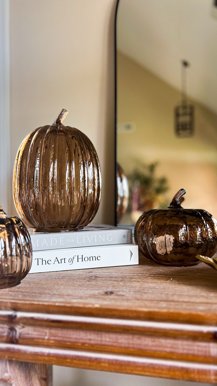 ✨ Bringing cozy fall vibes together! 🍂 These beautiful glass pumpkins from Target paired with this stunning gold tray from Walmart are the perfect duo to make any space feel warm and welcoming this season. 🍁🎃

#FallDecor #TargetStyle #WalmartFinds #CozySeason #PumpkinDecor #FallVibes #InfluencerHome

#LTKHome #LTKSeasonal