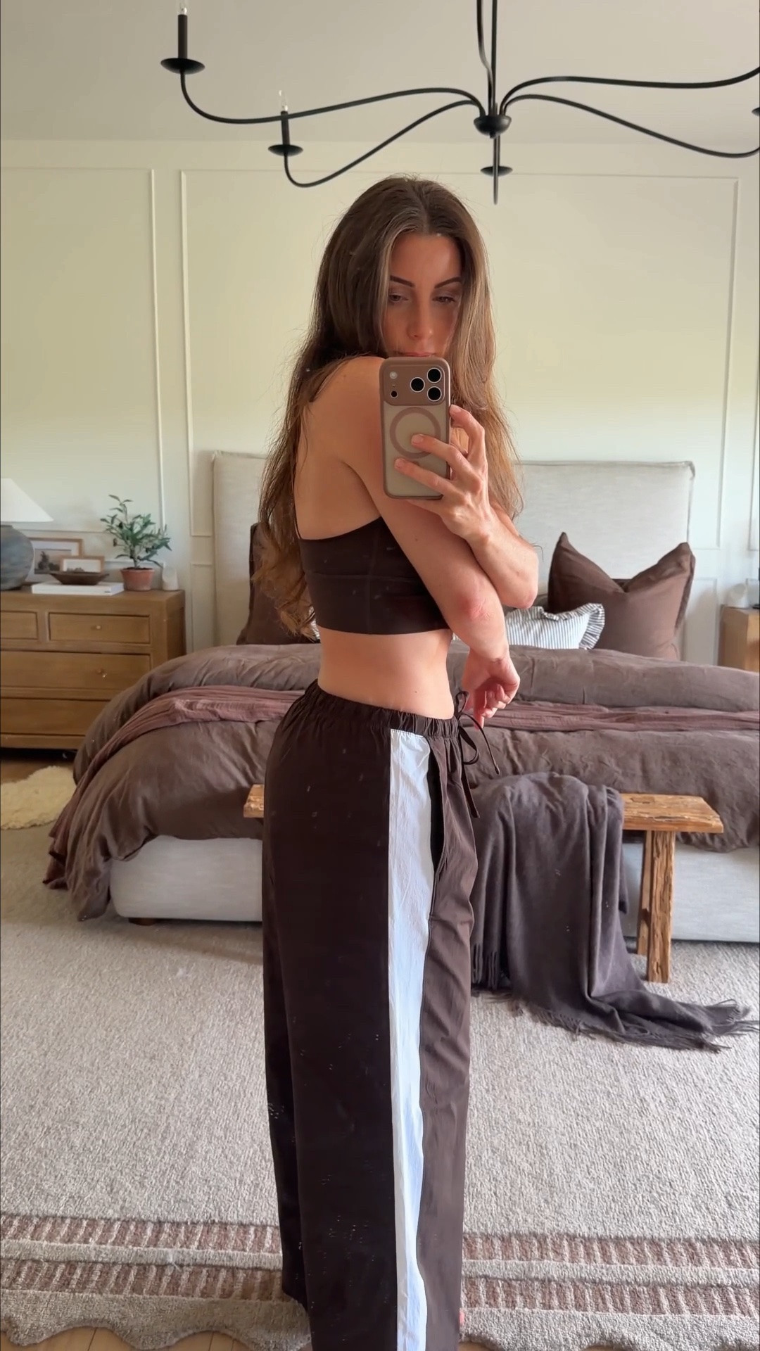 I swear I lived in pants like these growing up. The thick stripe is giving all the nostalgic vibes. Comfy, flattering, and on sale at old navy!

#LTKsale #LTKfitness #LTKstyletip