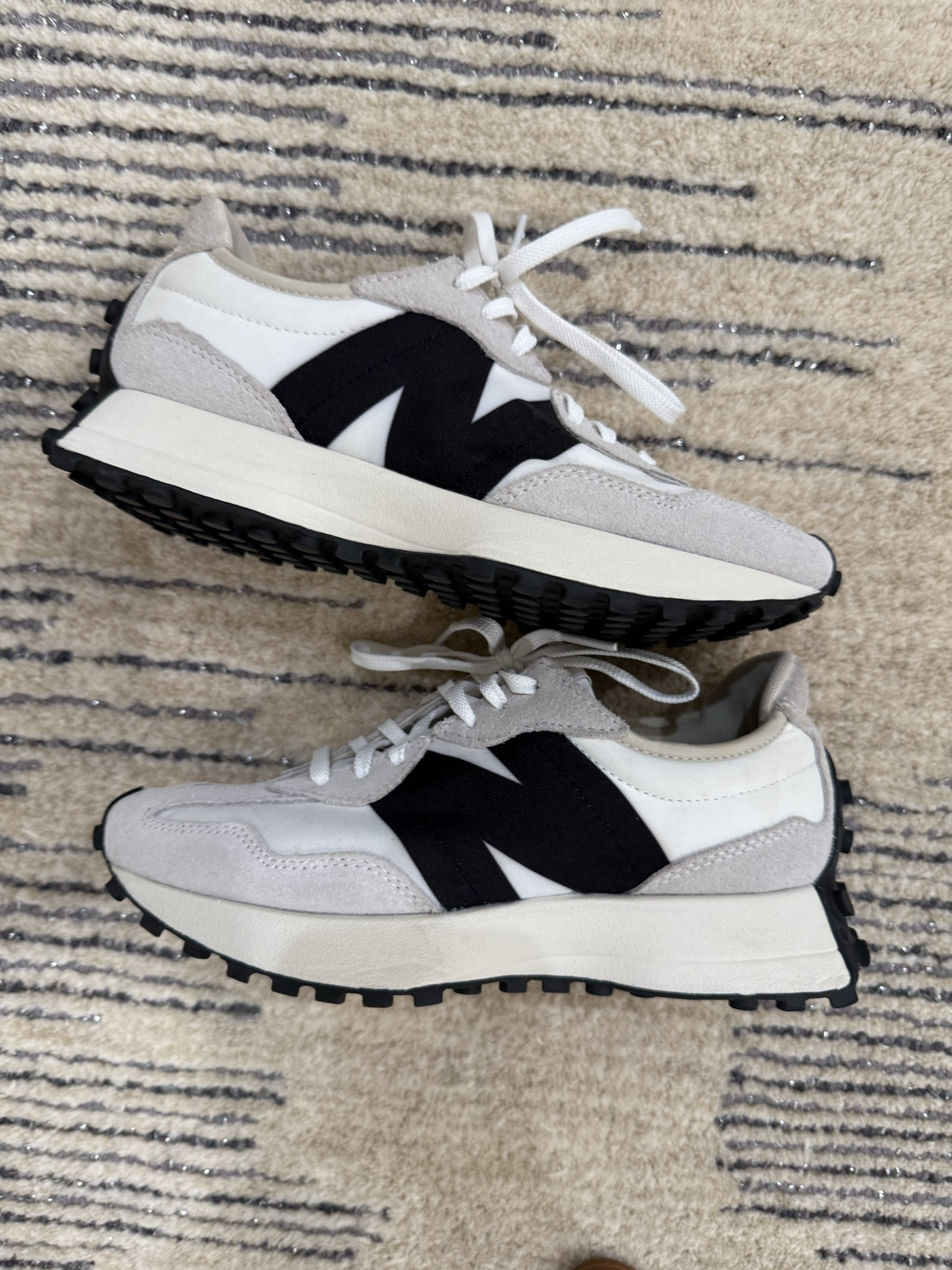 New balance sneakers I love got everyday

#LTKSaleAlert #LTKPetite #LTKootd