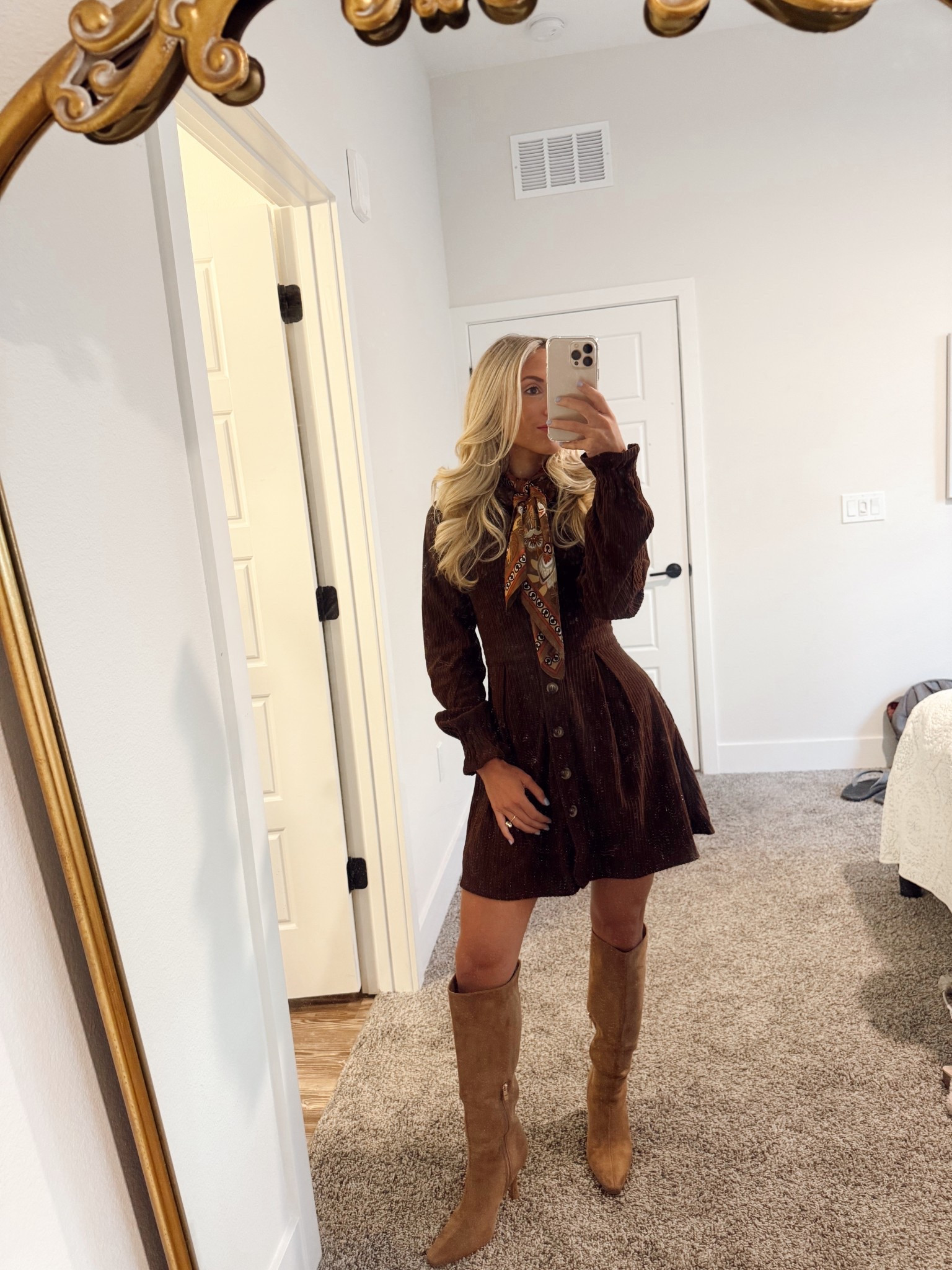 Lulus Fall Dress & Scarf OOTD

Wearing and XXS in the dress

Lulus, brown dress, petite fashion, scarf, fall fashion, family photos 

#LTKHoliday #LTKStyleTip #LTKFindsUnder100