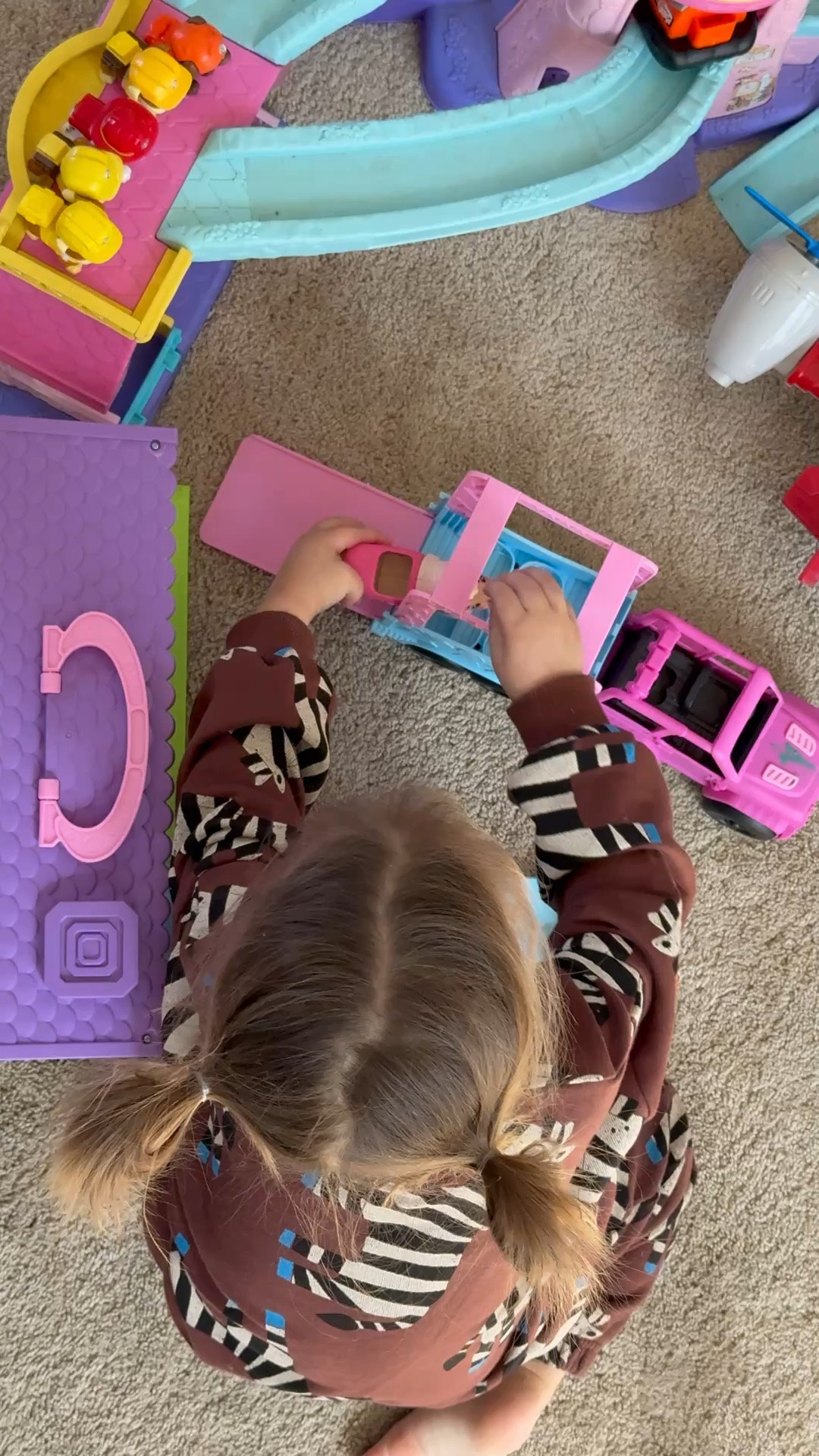 toddler girl toy! this is our favorite— comes with stable, jeep, trailer, 2 horses that “clip clop” down the bridge on their own! 

#LTKKids #LTKdayinmylife
