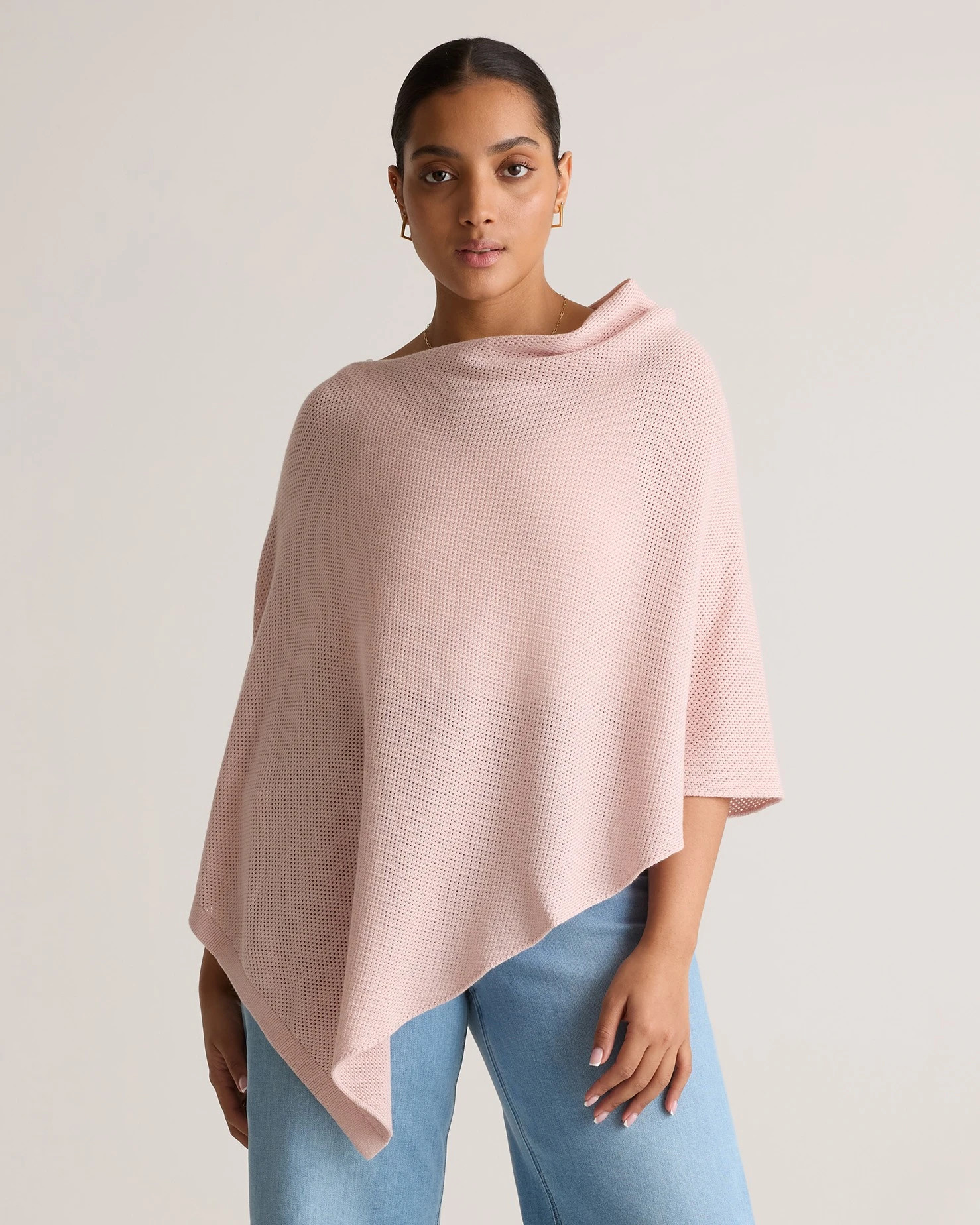 Quince | Women's Lightweight Cotton Cashmere Nursing Shawl in Black, Organic Cotton | Quince