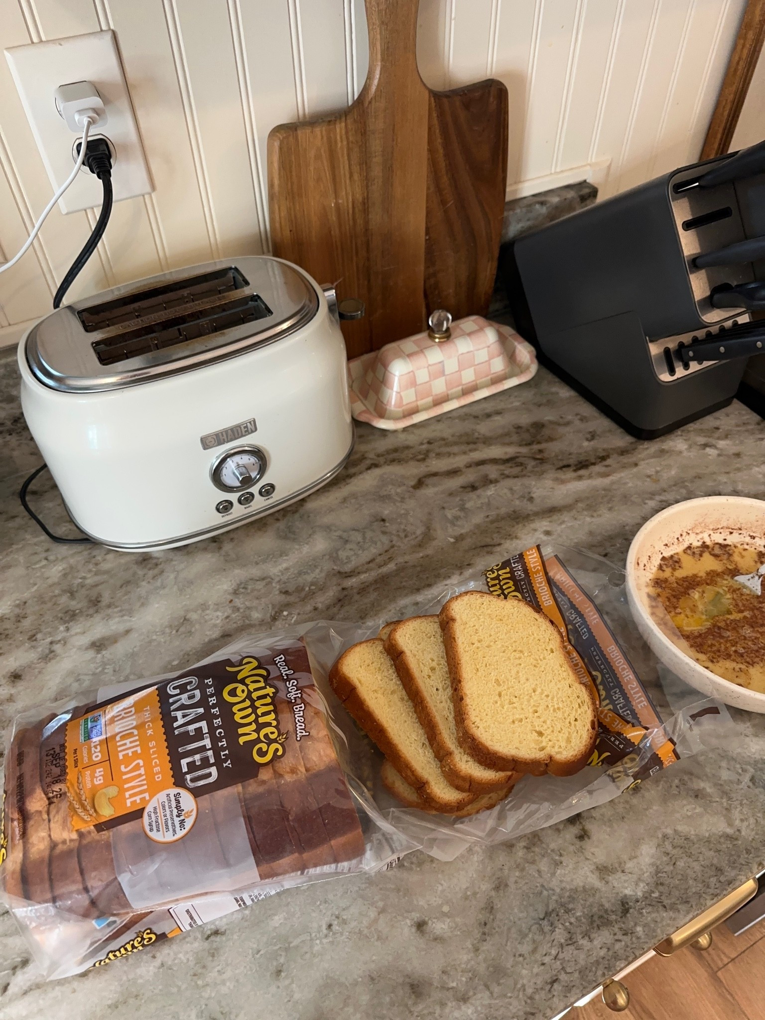 #Ad Our favorite breakfast lately 💫🍞🍌 @naturesownbread available @target #targetpartner
#NaturesOwnPartner #NaturesOwnBread #GetBreaducated

#LTKmomlife #LTKfoodie #LTKmorningroutine