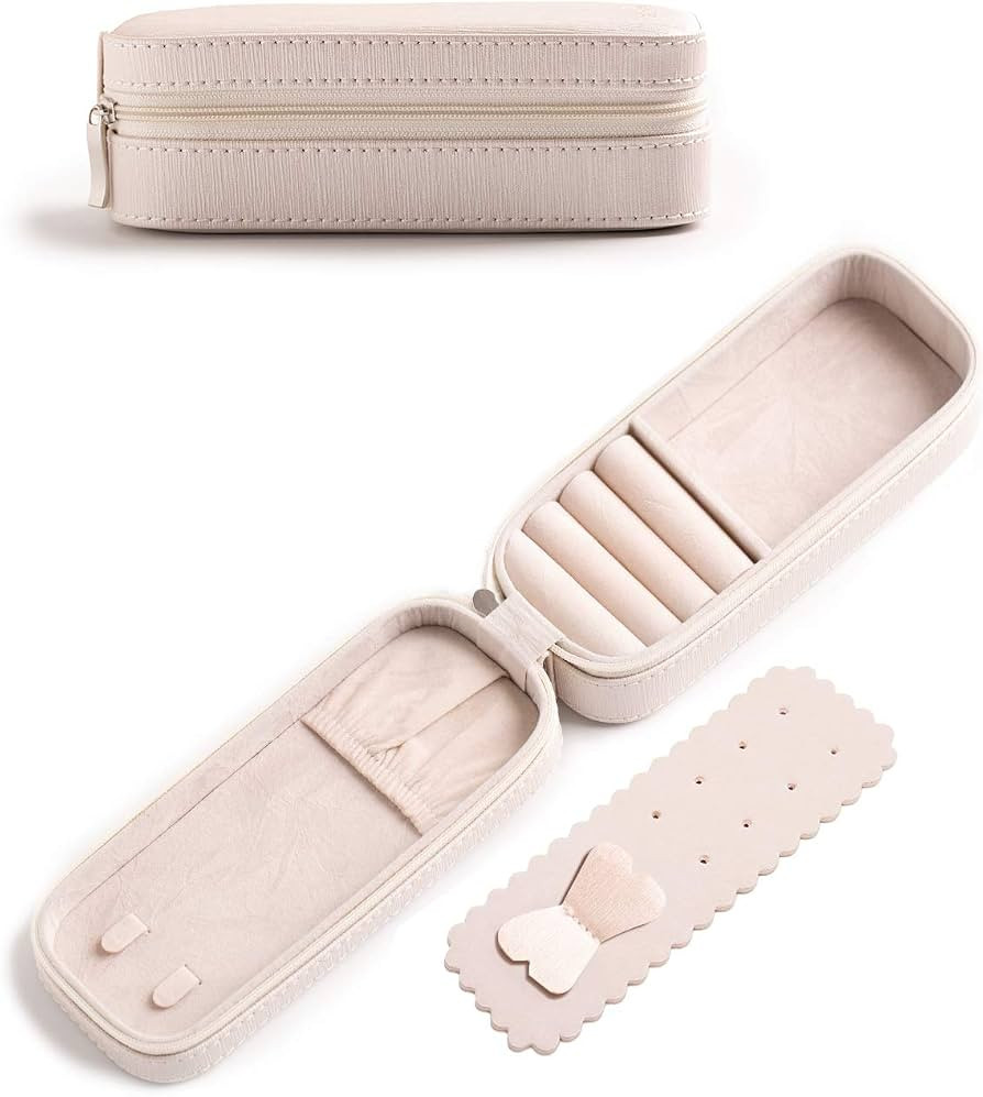 Small Travel Jewelry Organizers Box for Women with PU Leather Portable     Mini Jewelry Case with... | Amazon (US)