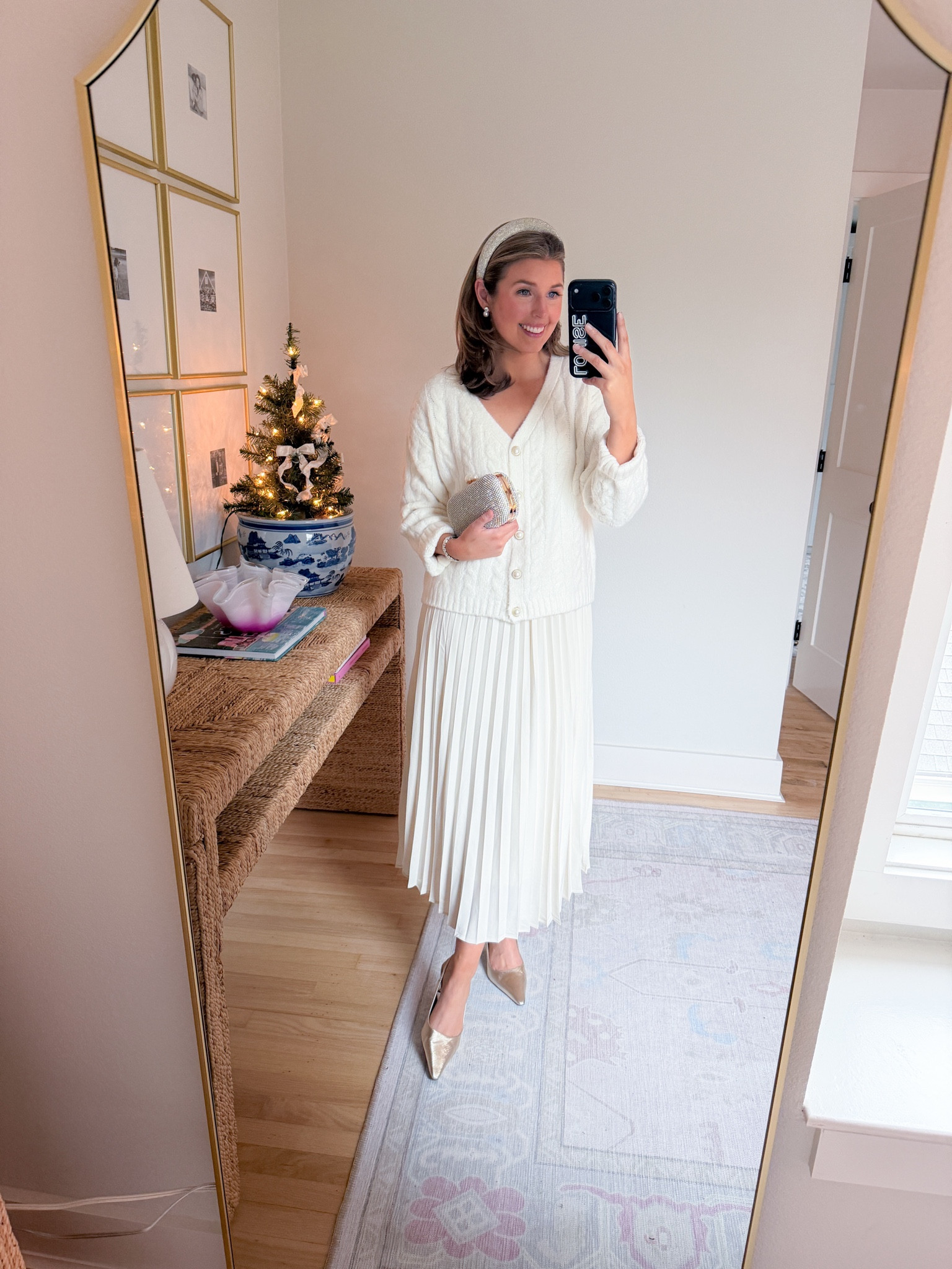 Dressy winter outfit idea! Perfect for the ballet or Christmas Eve! Wearing an XS