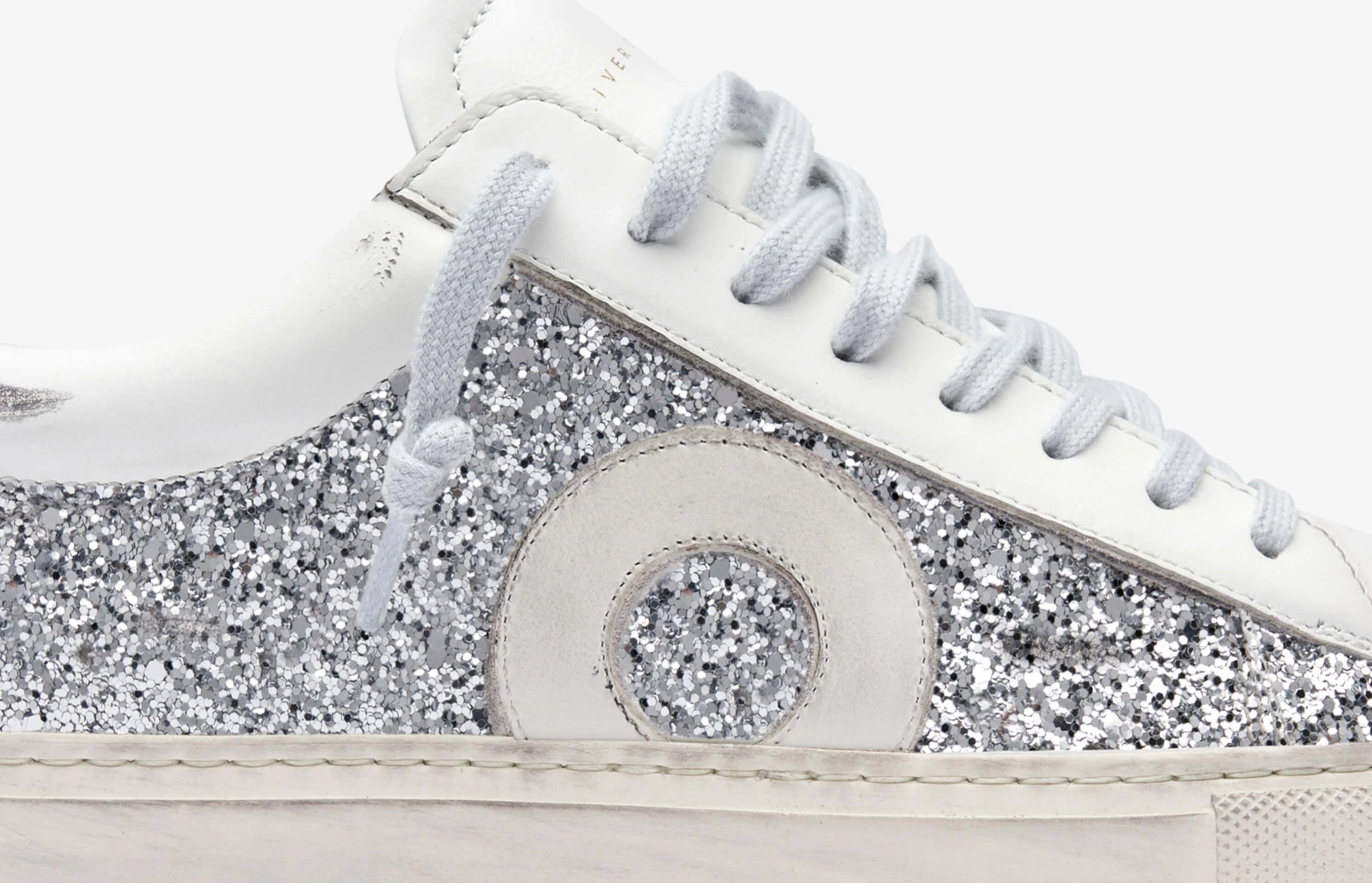 Low 1 | Leeds - Oliver Cabell | Oliver Cabell