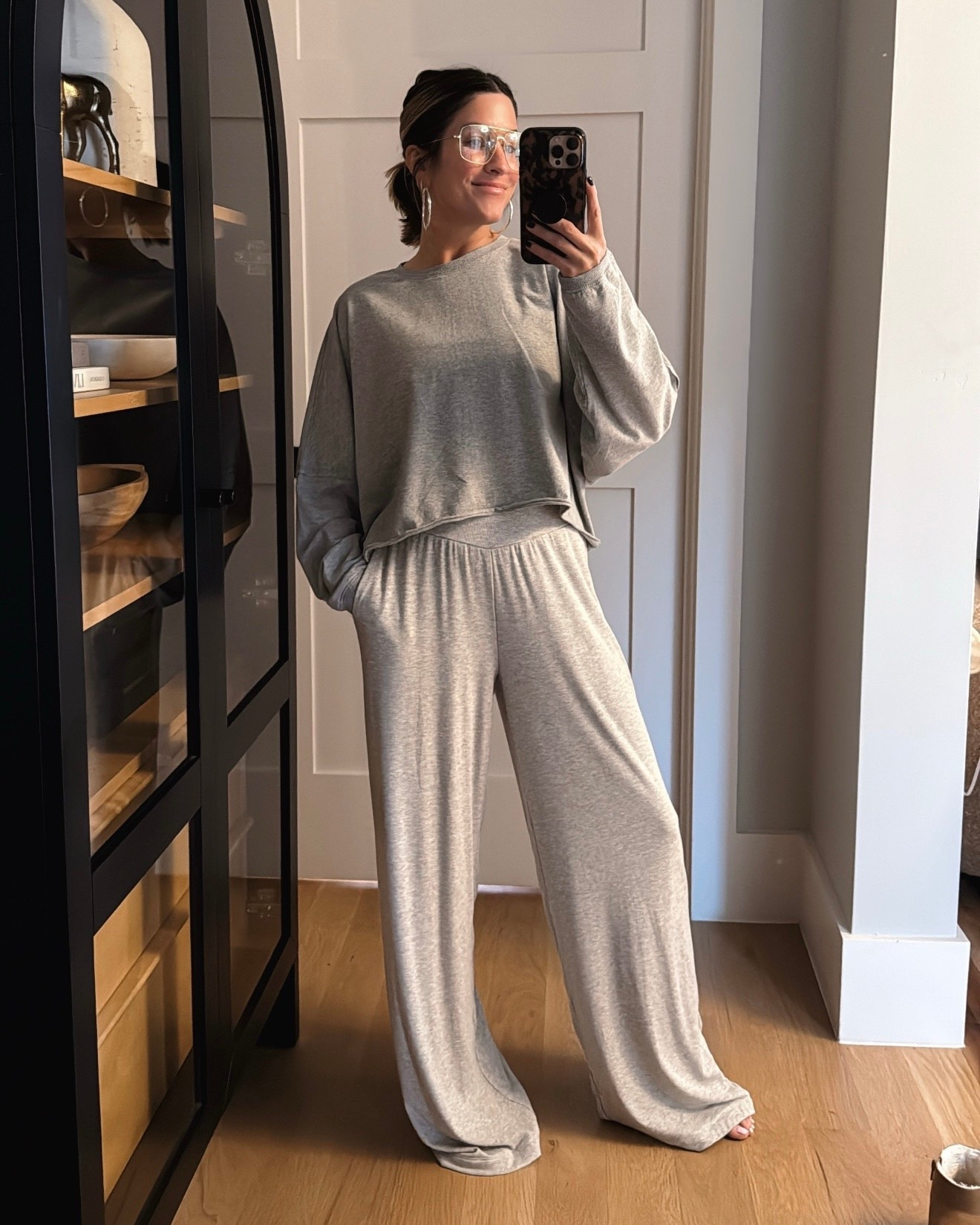 These $20 tops are so good!!! Wearing size small. xs in. Pants. Long on me, but soooo comfy!






#LTKootd #LTKFindsUnder50 #LTKmomlife