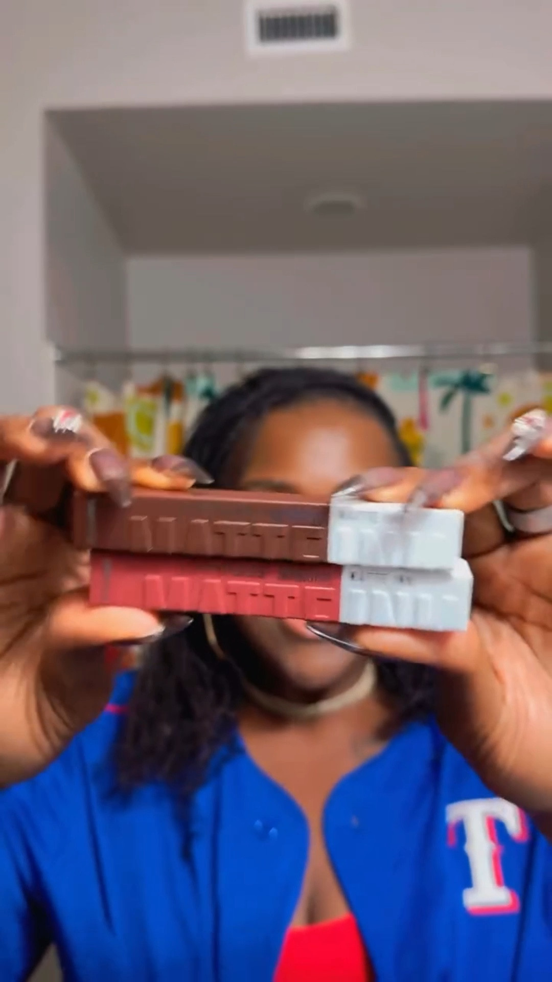 Y’all… this new fall lip combo got me in my moody girl era .💋 I’ve been seeing the Maybelline SuperStay Matte Ink liquid lipsticks all over the net so of course I had to try ‘em out. Mixed Vixen + Entertainer and babyyyy it’s the perfect brown lippie moment for my brown skin girls. Both shades are linked for y’all on my LTK. 

Tell me sis, what brand makes your favorite matte lipstick? 👄

#fallmakeup #lipcombo #mattelipstick #maybellinesuperstay #ltkbeauty #makeupforbrownskingirls