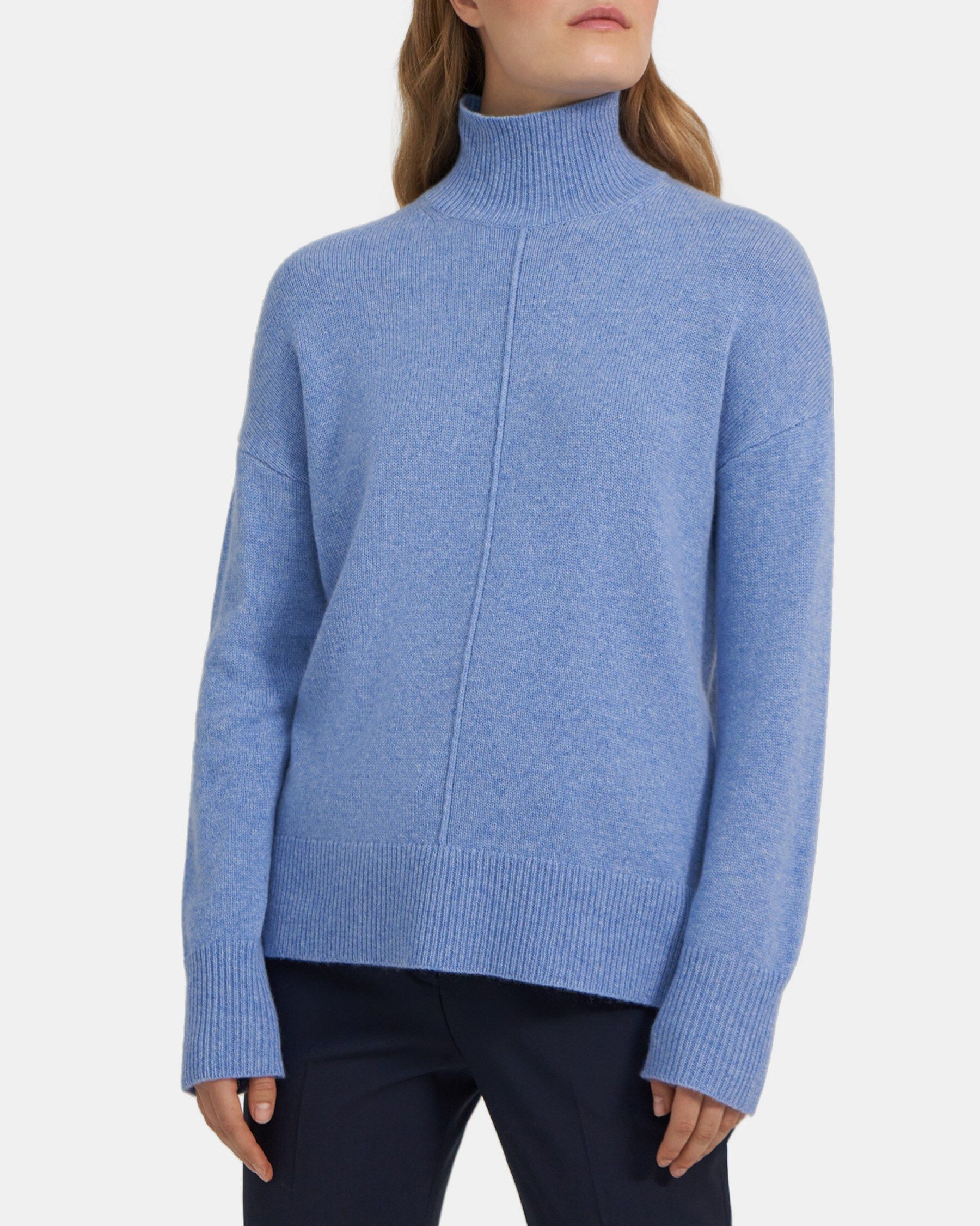 Slouchy Turtleneck in Cashmere | Theory Outlet