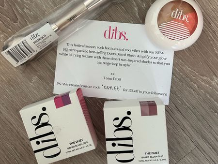 Just got my hands on DIBS Beauty new Duets Baked Blushes!!! I’m obsessed with their liquid blush/bronzer Duo sticks so I’m so excited for these new products! use code ‘KAYLEE’ for 15% off when you’re shopping DIBS beauty :)

#LTKstyletip #LTKbeauty #LTKfindsunder50