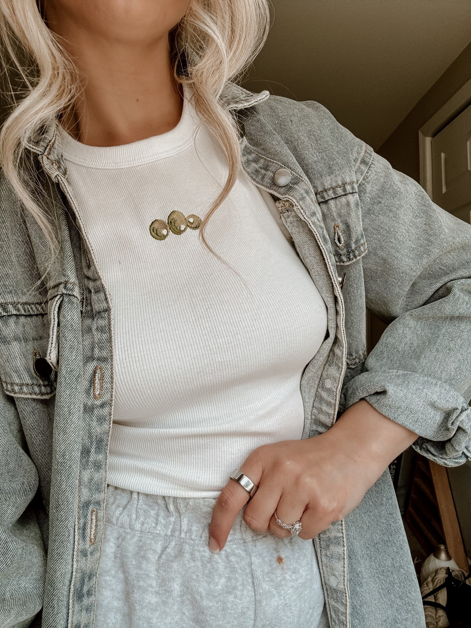 olive embroidered tank 🫒 

#LTKBeauty #LTKU #LTKStyleTip
