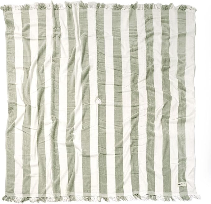 Business & Pleasure Co. Holiday Beach Blanket - Perfect for The Beach & Picnics - Oversized Beach... | Amazon (US)