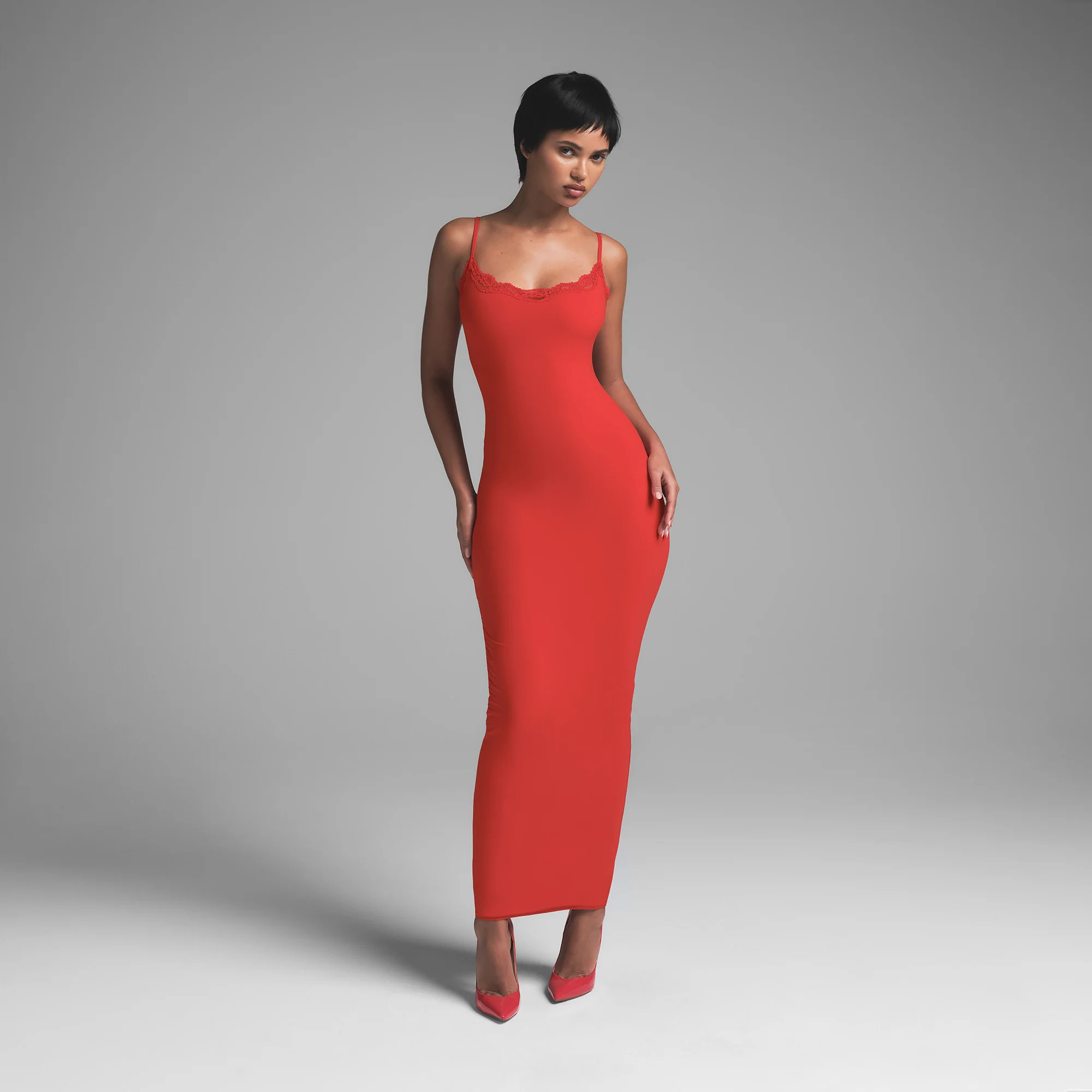 SKIMS Long Slip Dress | Red | XL | Fits Everybody Lace | SKIMS (US)